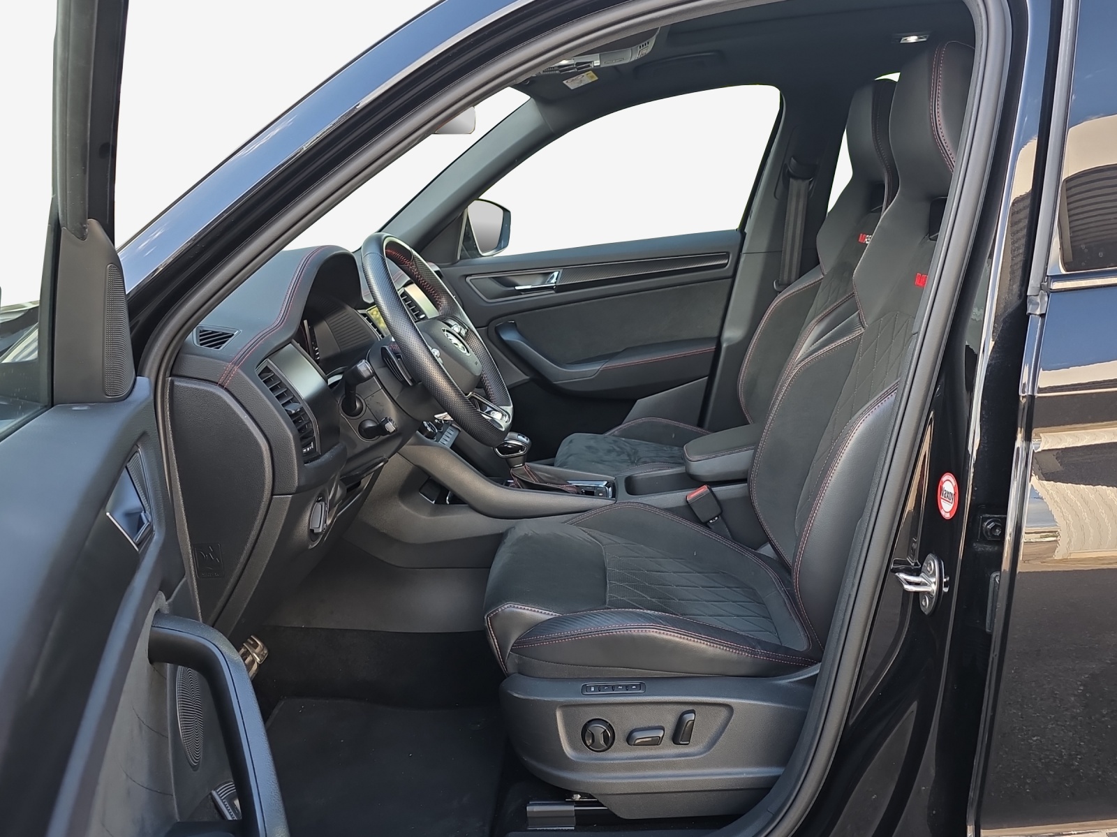 SKODA Kodiaq 2.0 TSI 4x4 RS-image-7