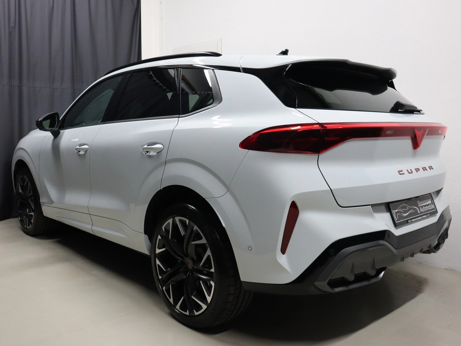 CUPRA Terramar 2.0 TSI DSG 4Drive VZ - Panorama - Navi - Head-Up - Sennheiser - 360° Kamera - AHK - 265 PS-showroom-element-3