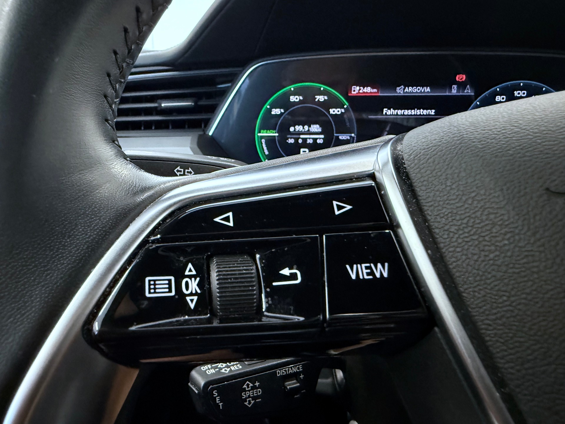 AUDI e-tron 55 Advanced quattro-image-31