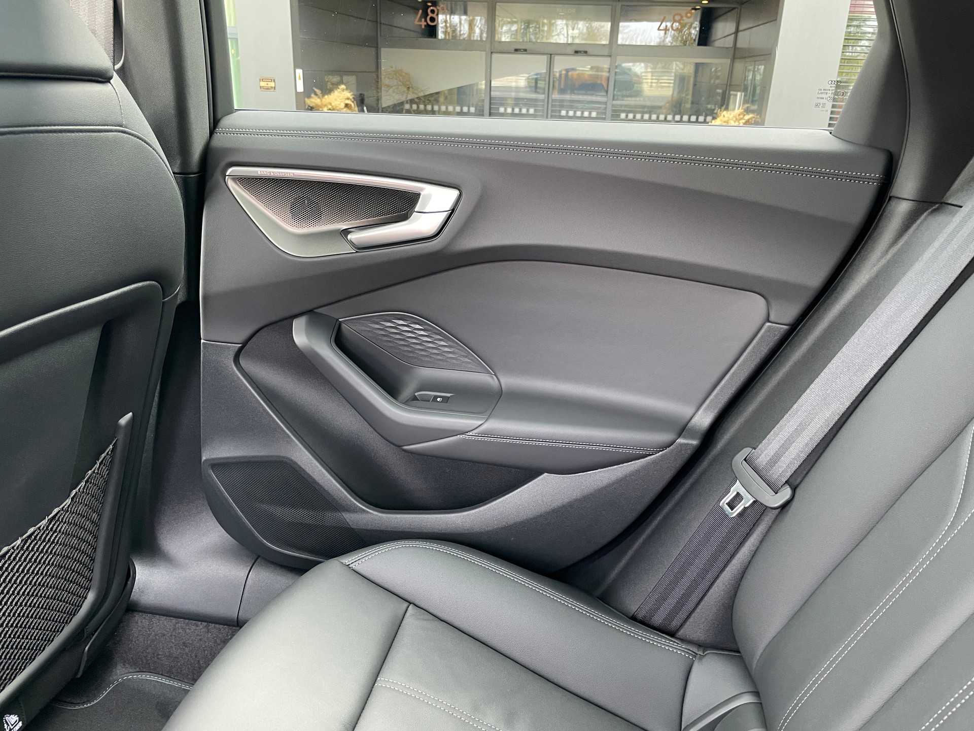 AUDI A5 Avant TDI quattro 150 kW S tronic-image-7