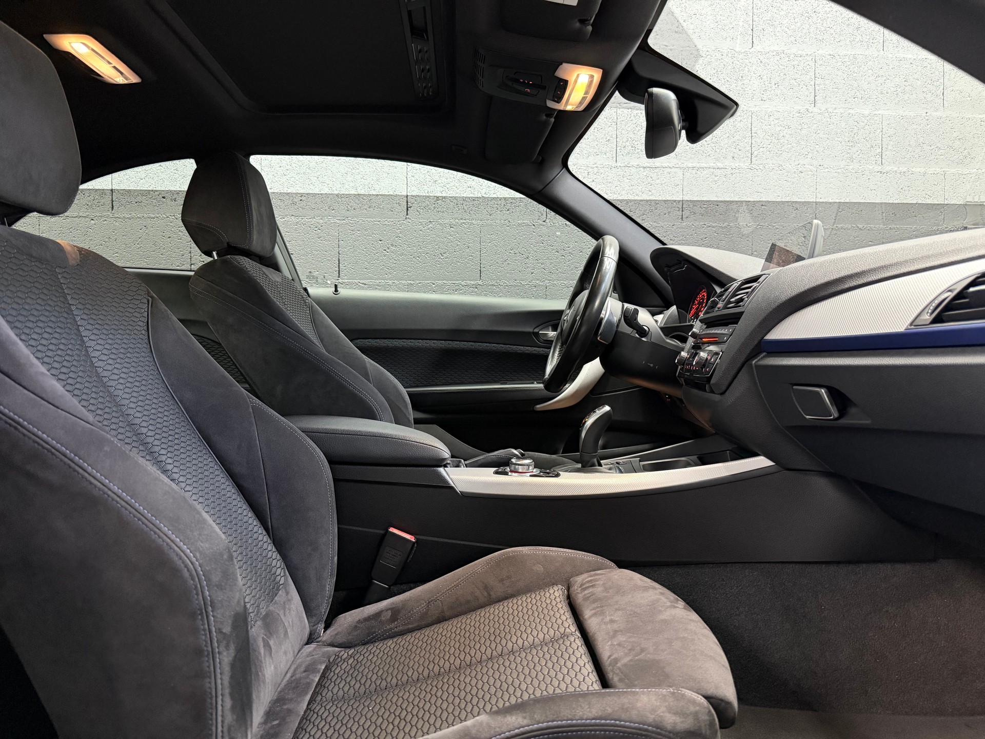BMW M240i Steptronic-image-8