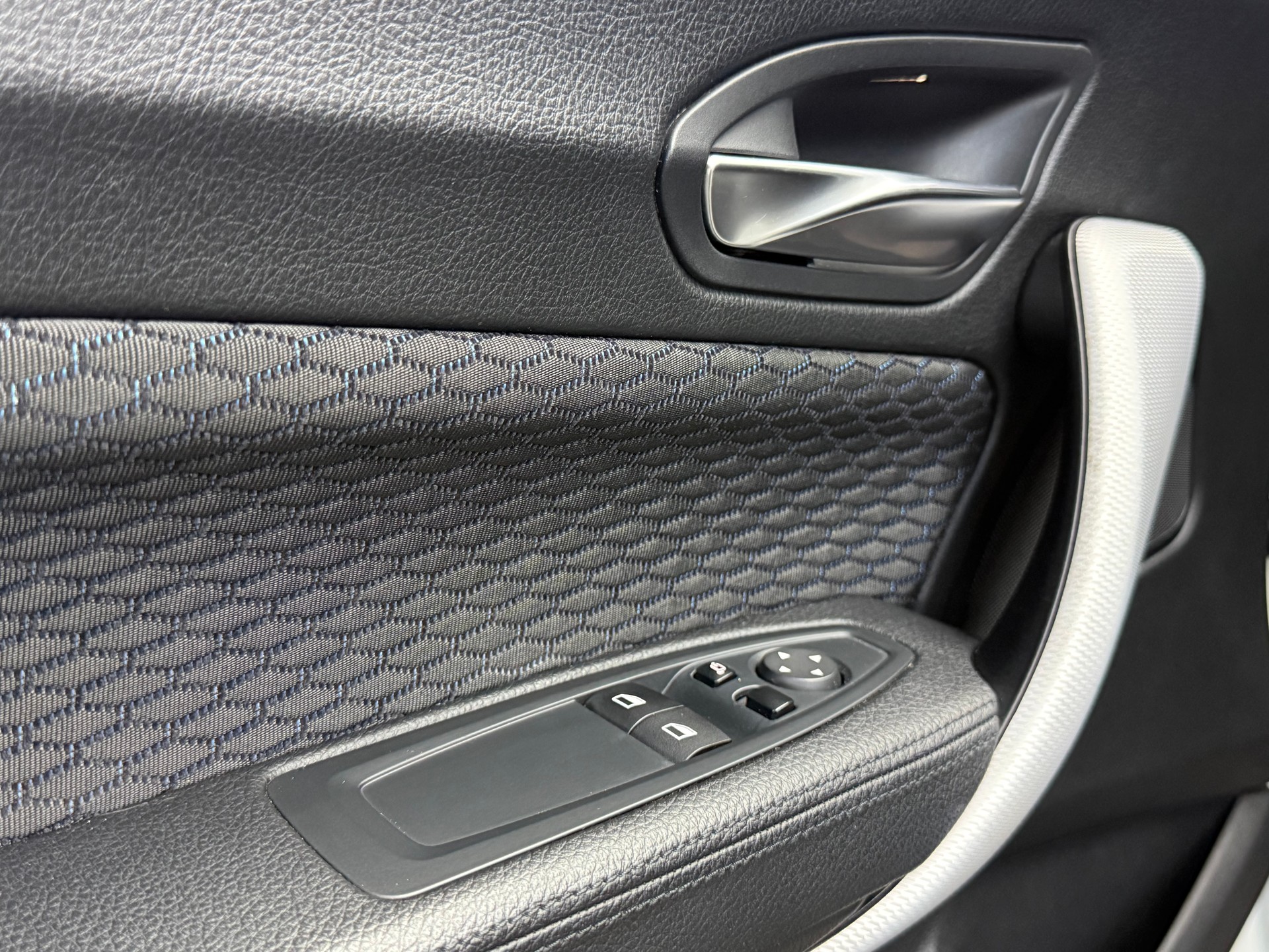 BMW M240i Steptronic-image-9