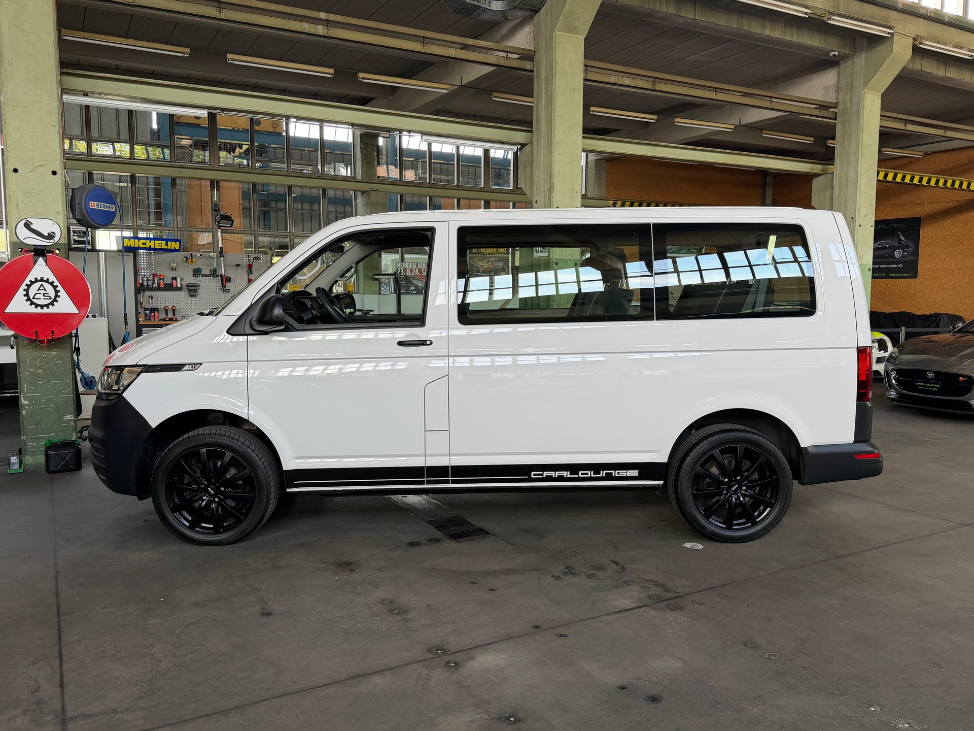 VW T6.1 2.0 TDI DSG Bus 9-Plätzer-image-9