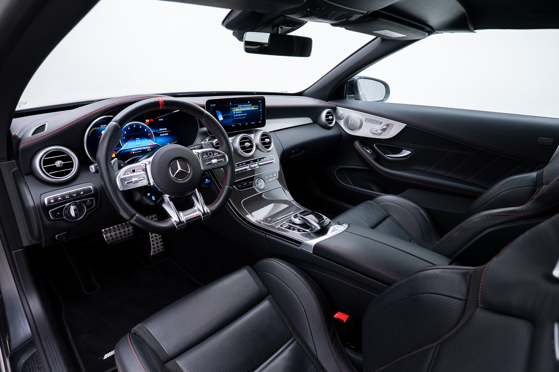 MERCEDES-BENZ C 43 Cabriolet AMG 4Matic 9G-Tronic-image-5