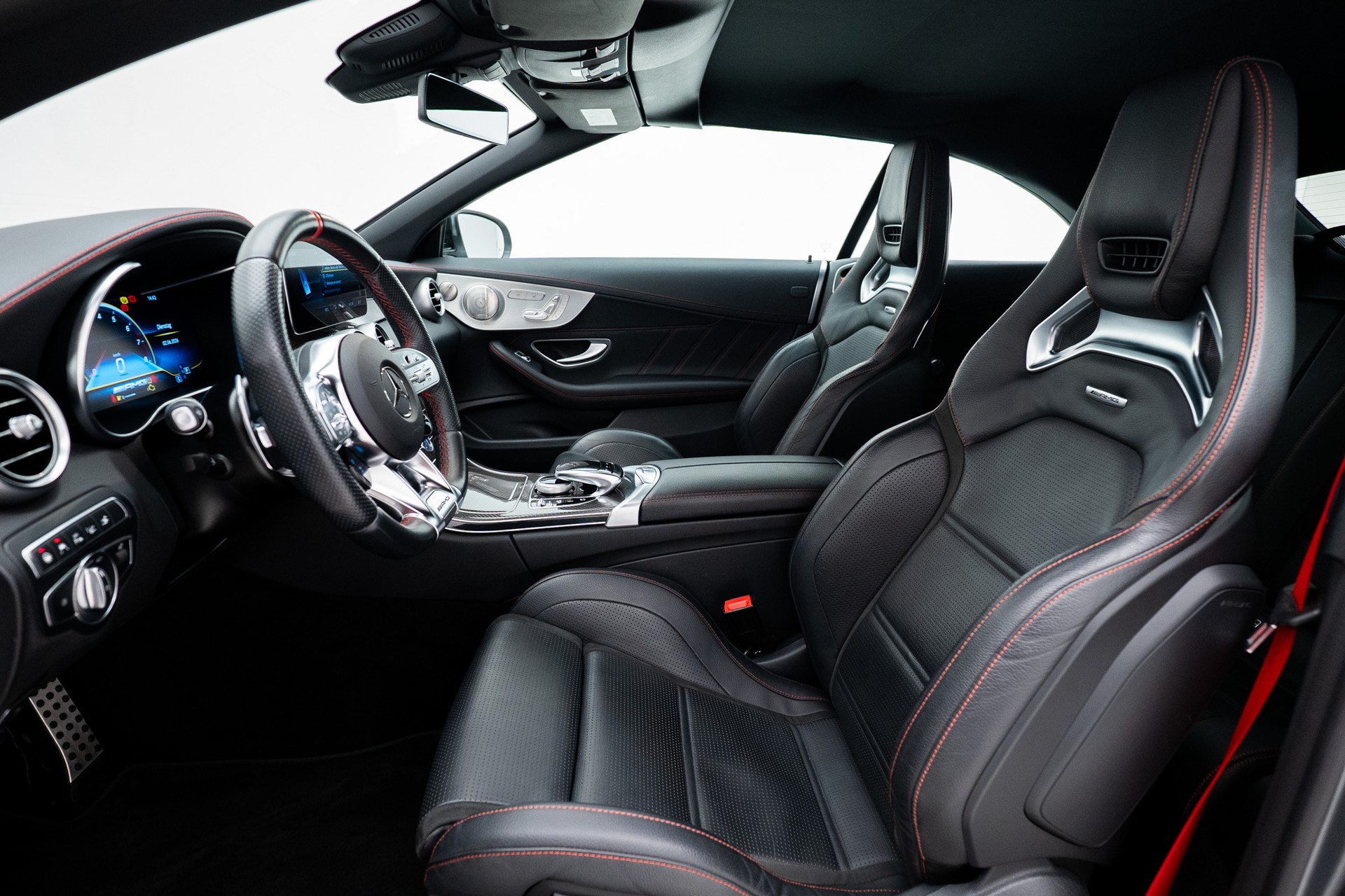 MERCEDES-BENZ C 43 Cabriolet AMG 4Matic 9G-Tronic-image-6