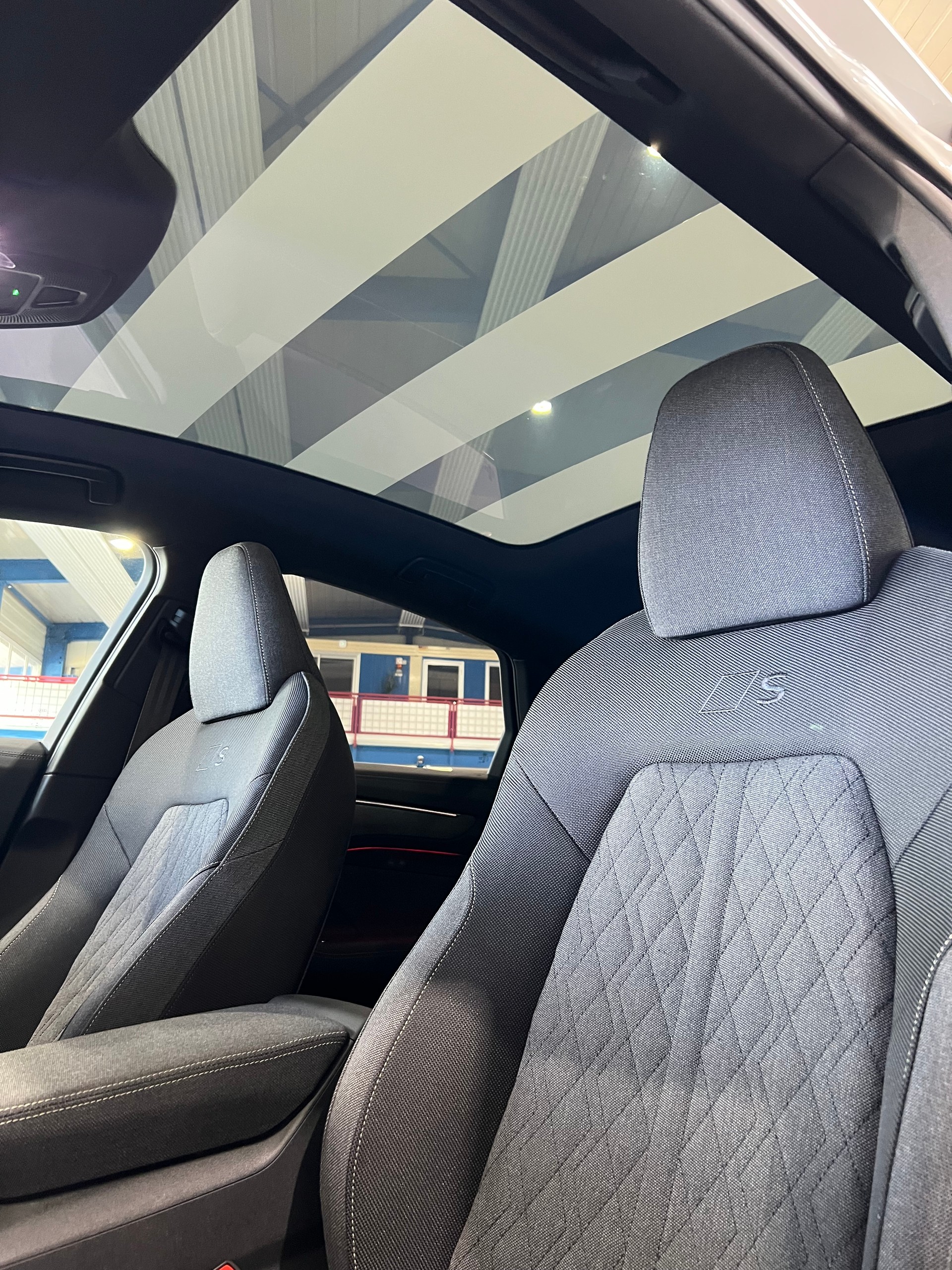 AUDI A6 Limousine e-hybrid quattro 270 kW**New Modell,S-Sportsitze,Luftfederung, Head-up, Panodach, (5-Jahre Garantie),NEU**-image-9