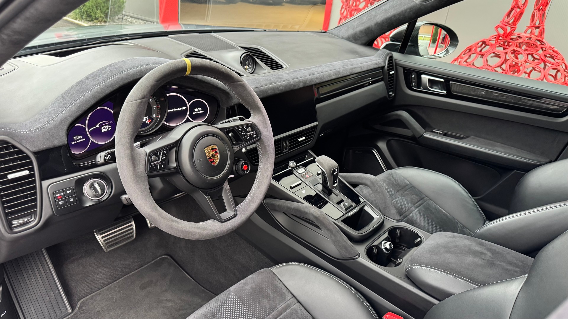 PORSCHE Cayenne Turbo GT-image-13