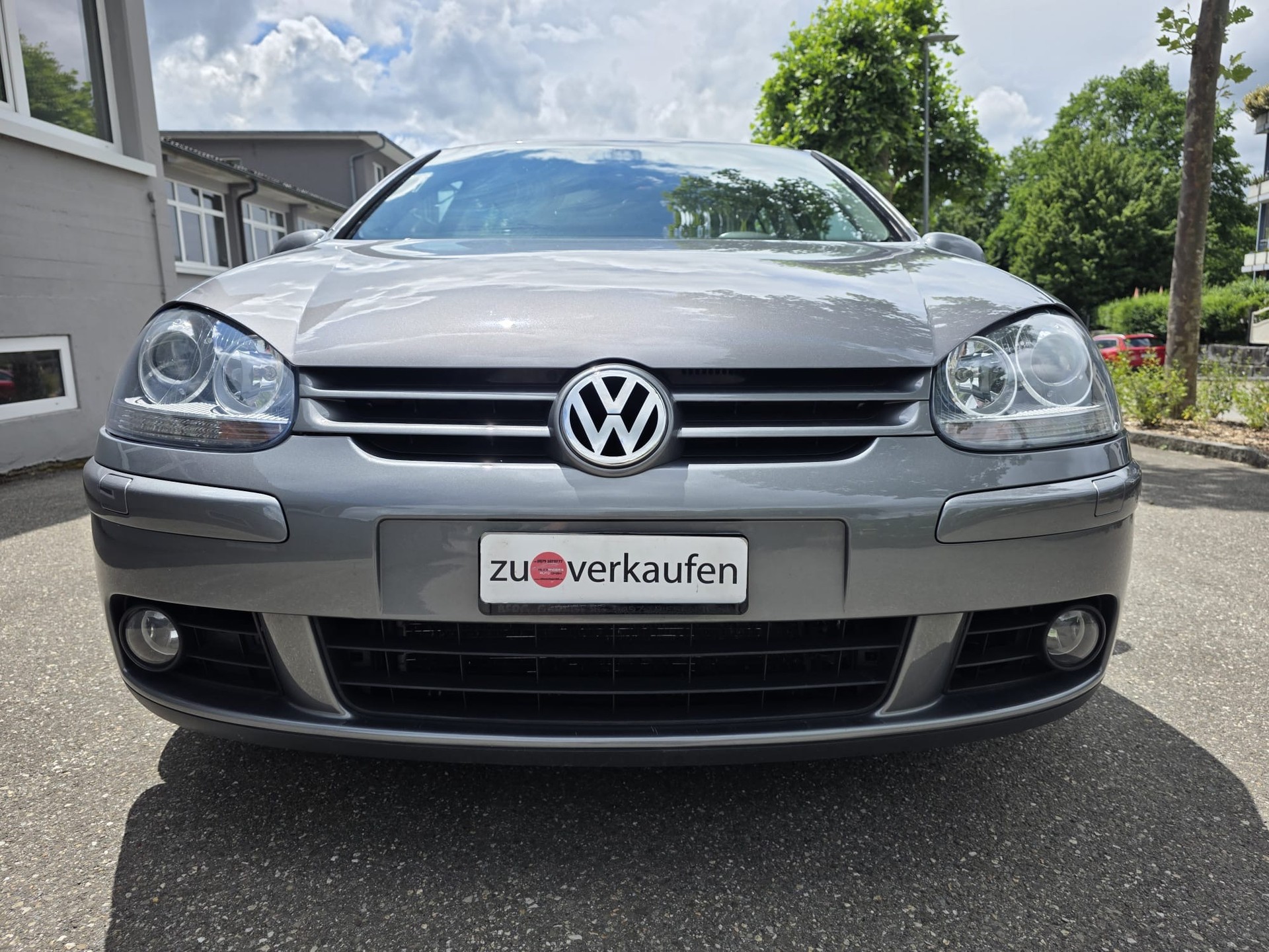 VW Golf 2.0 FSI Comfortline 4Motion-image-1