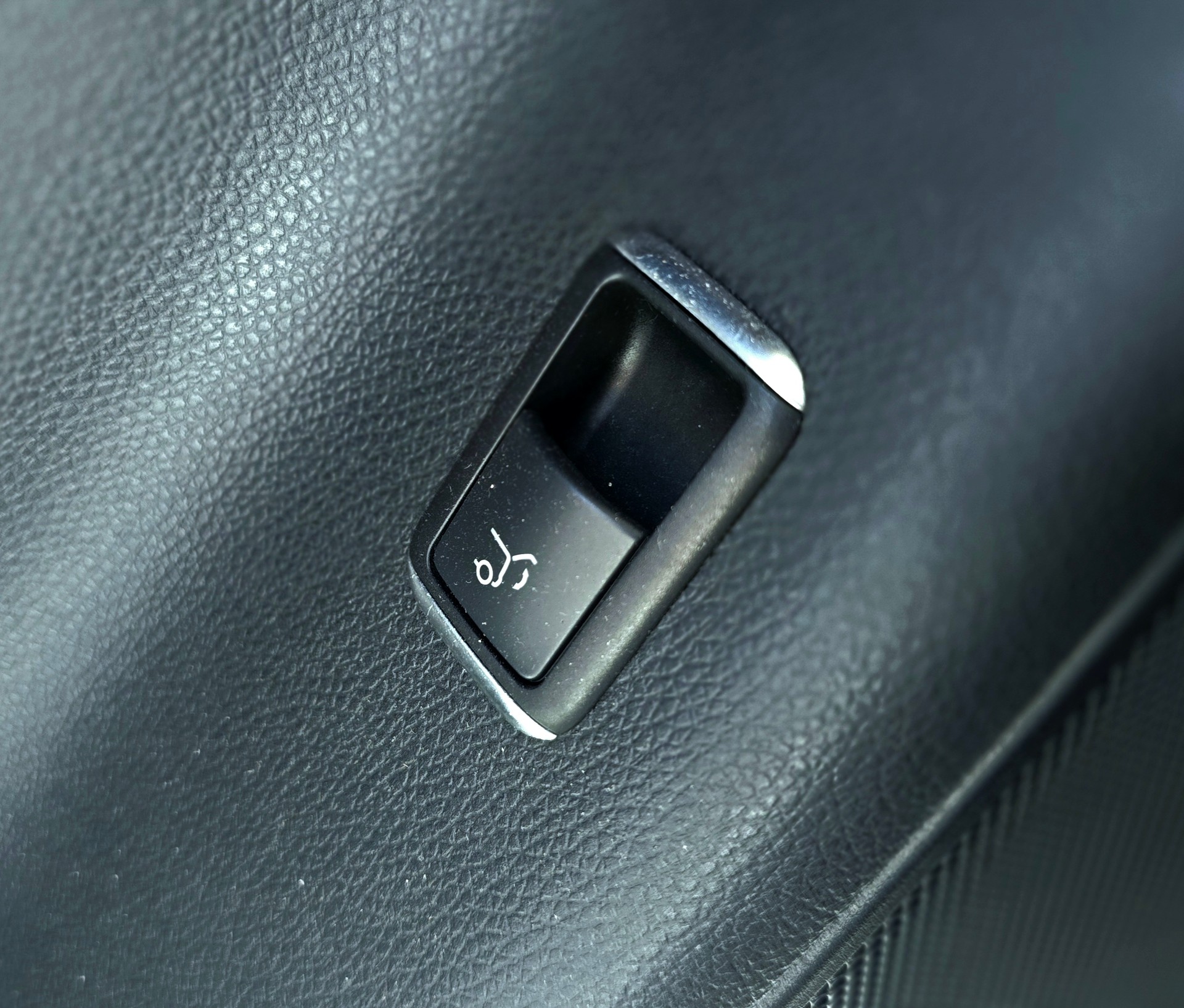 MERCEDES-BENZ ML 250 BlueTEC 4Matic 7G-Tronic-image-24