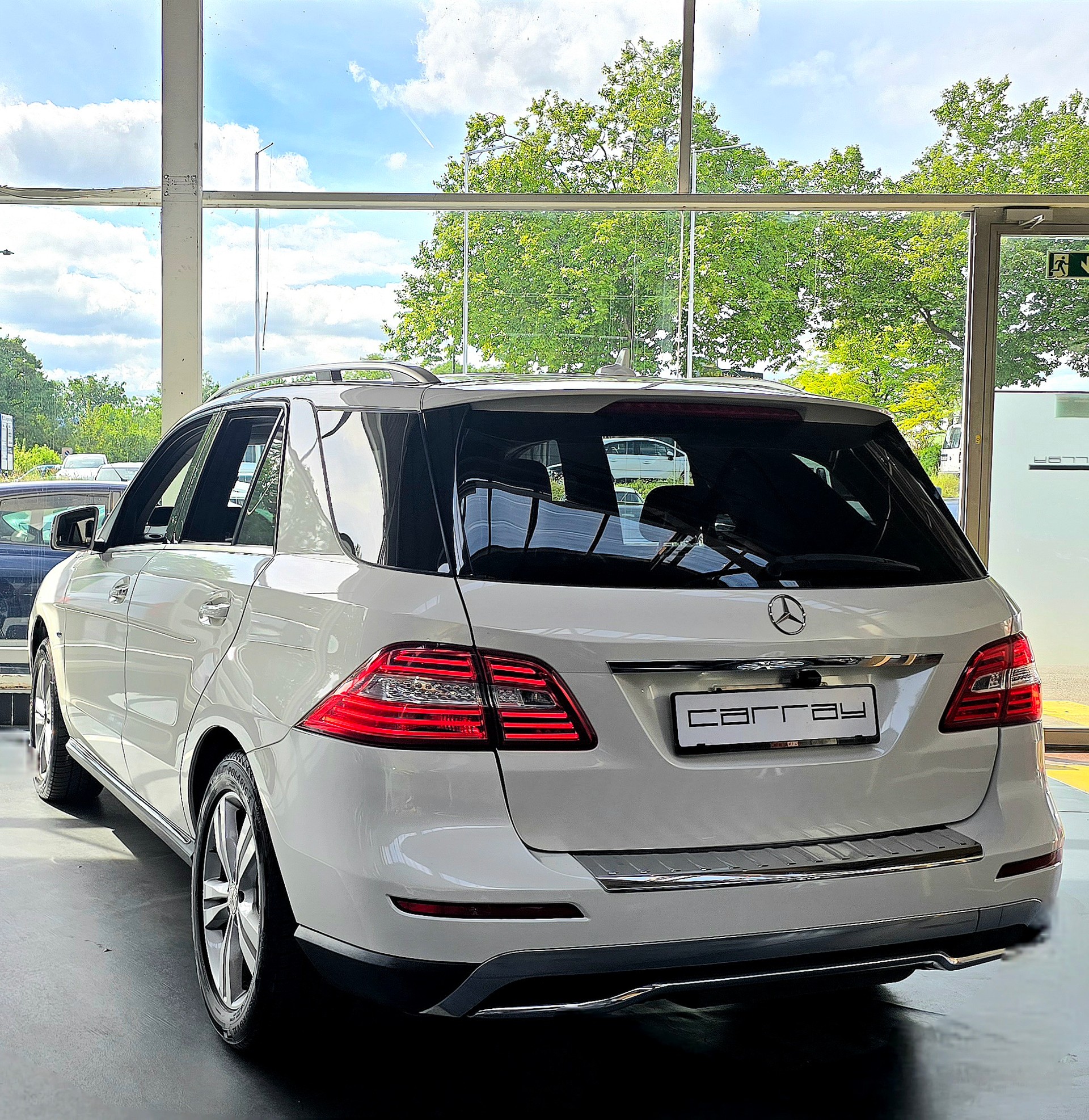 MERCEDES-BENZ ML 250 BlueTEC 4Matic 7G-Tronic-image-4