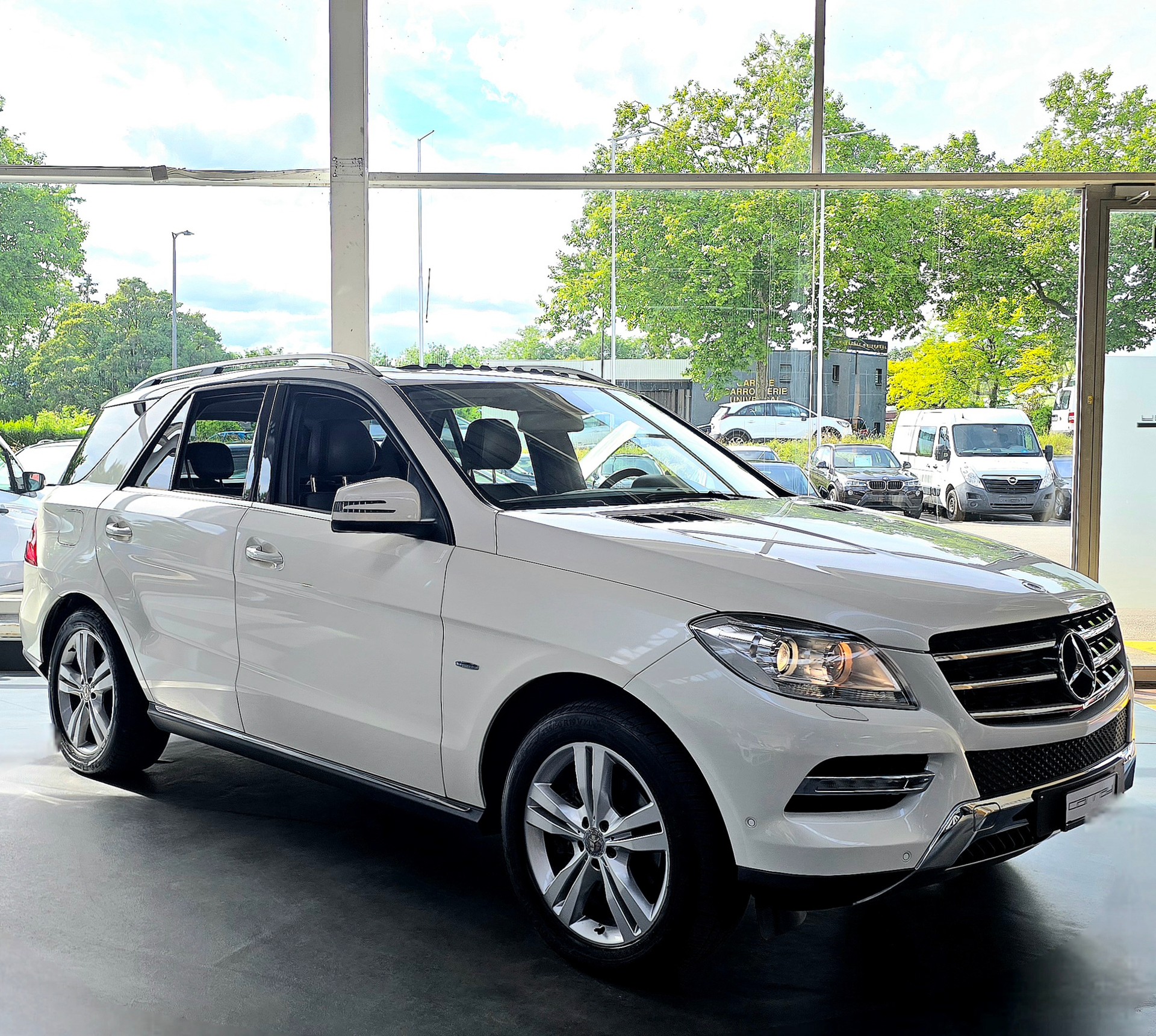 MERCEDES-BENZ ML 250 BlueTEC 4Matic 7G-Tronic-image-9