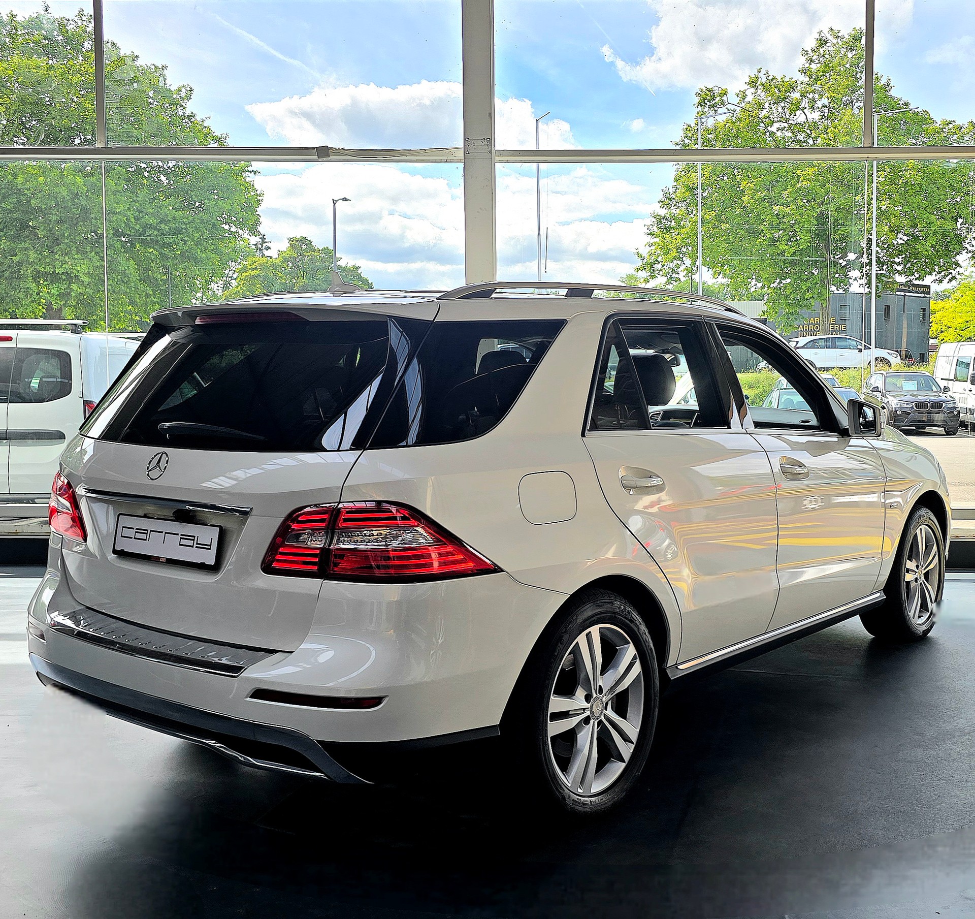 MERCEDES-BENZ ML 250 BlueTEC 4Matic 7G-Tronic-image-7