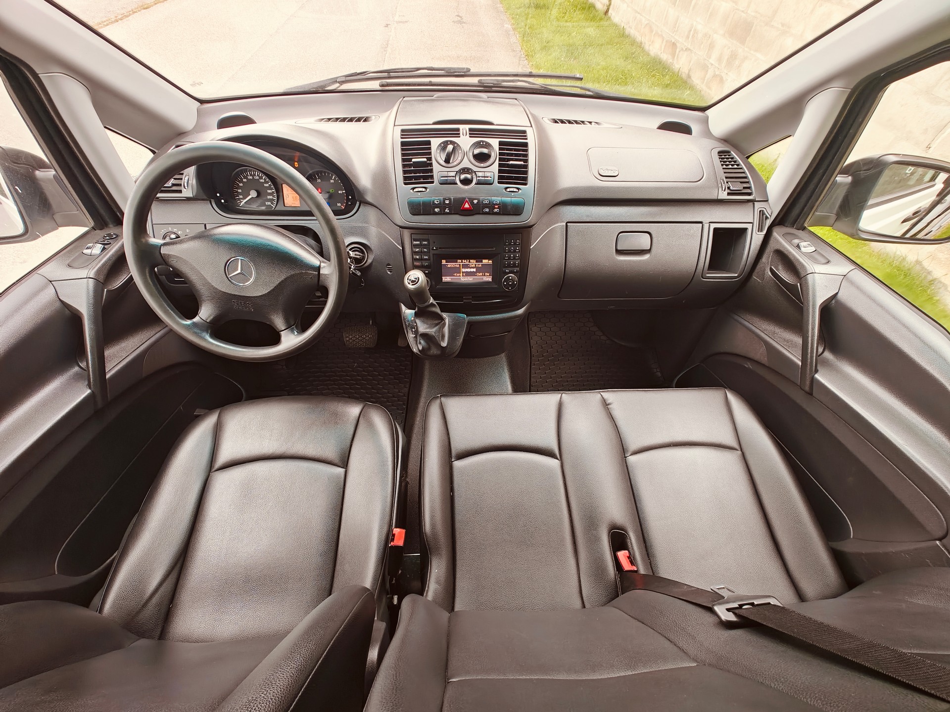 MERCEDES-BENZ 113 CDI MIXTO PRO 4MATIC AUTOMAT KLIMA 6 PLÄTZER AHK 2.5t-image-12