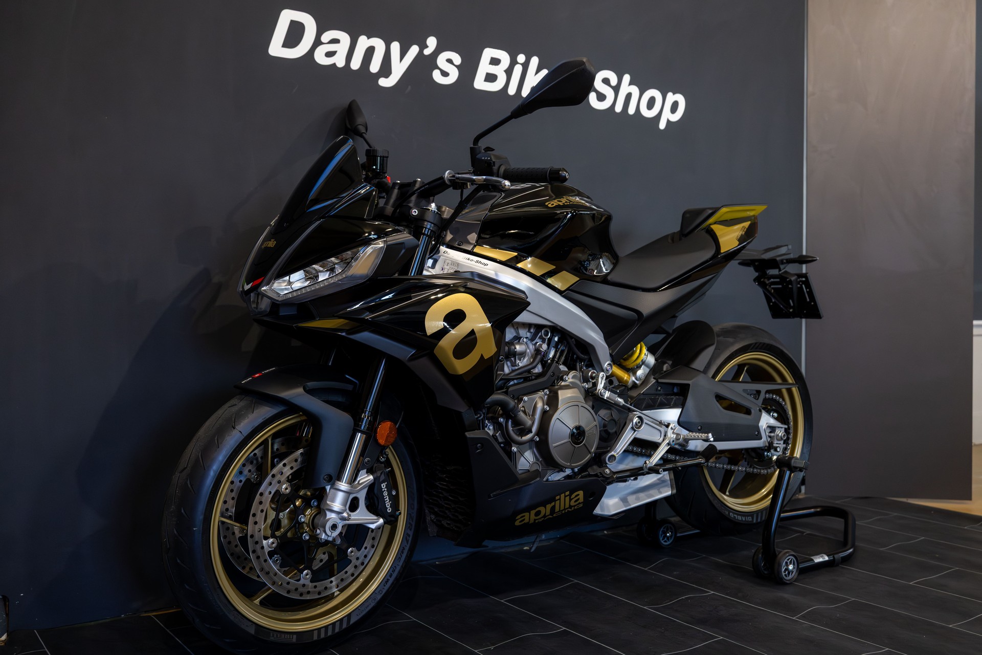 APRILIA Tuono 660 Factory Ultra Gold (100ps)-image-1