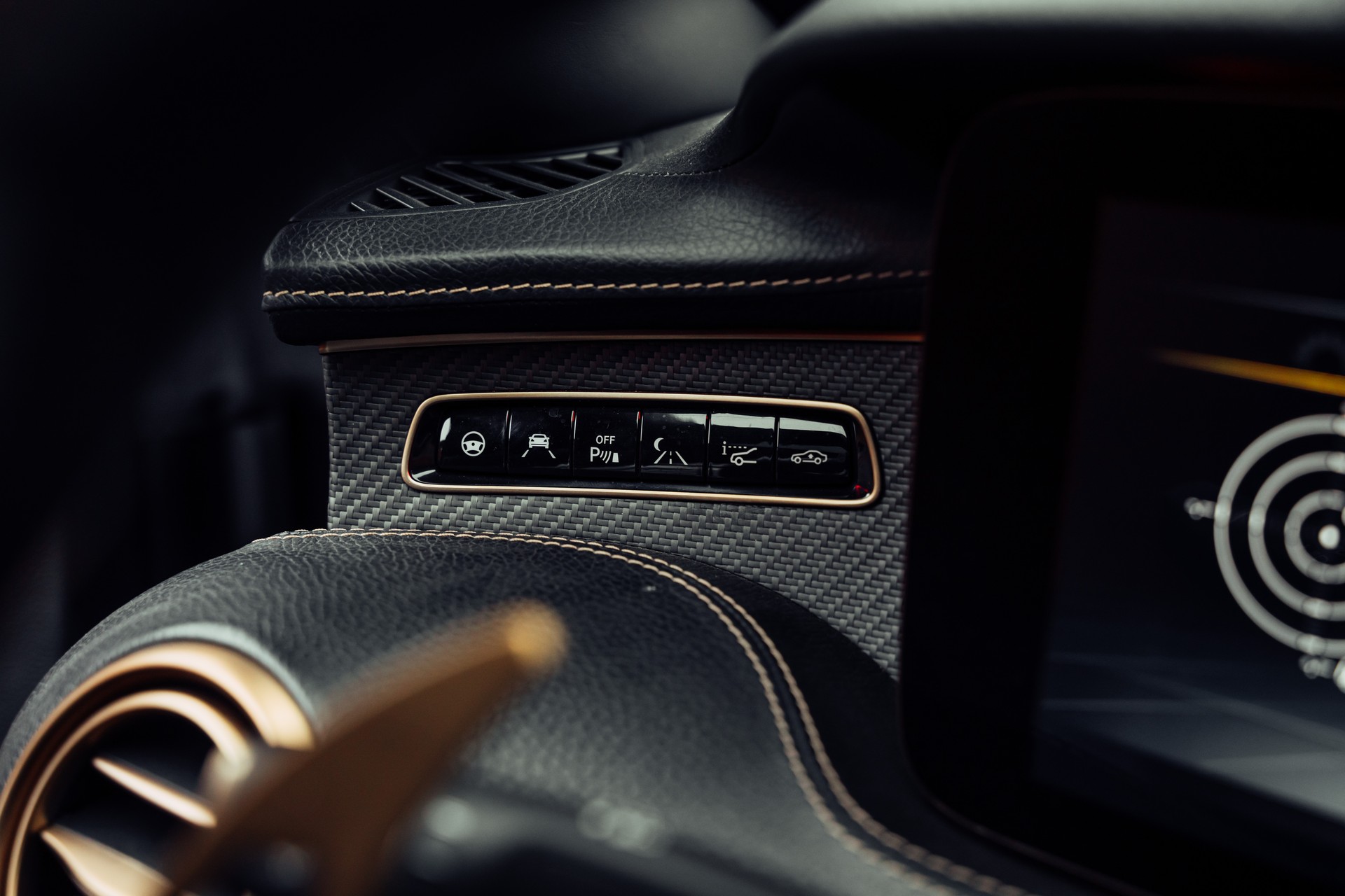 MERCEDES-BENZ AMG S 65 BRABUS ROCKET 900-image-14