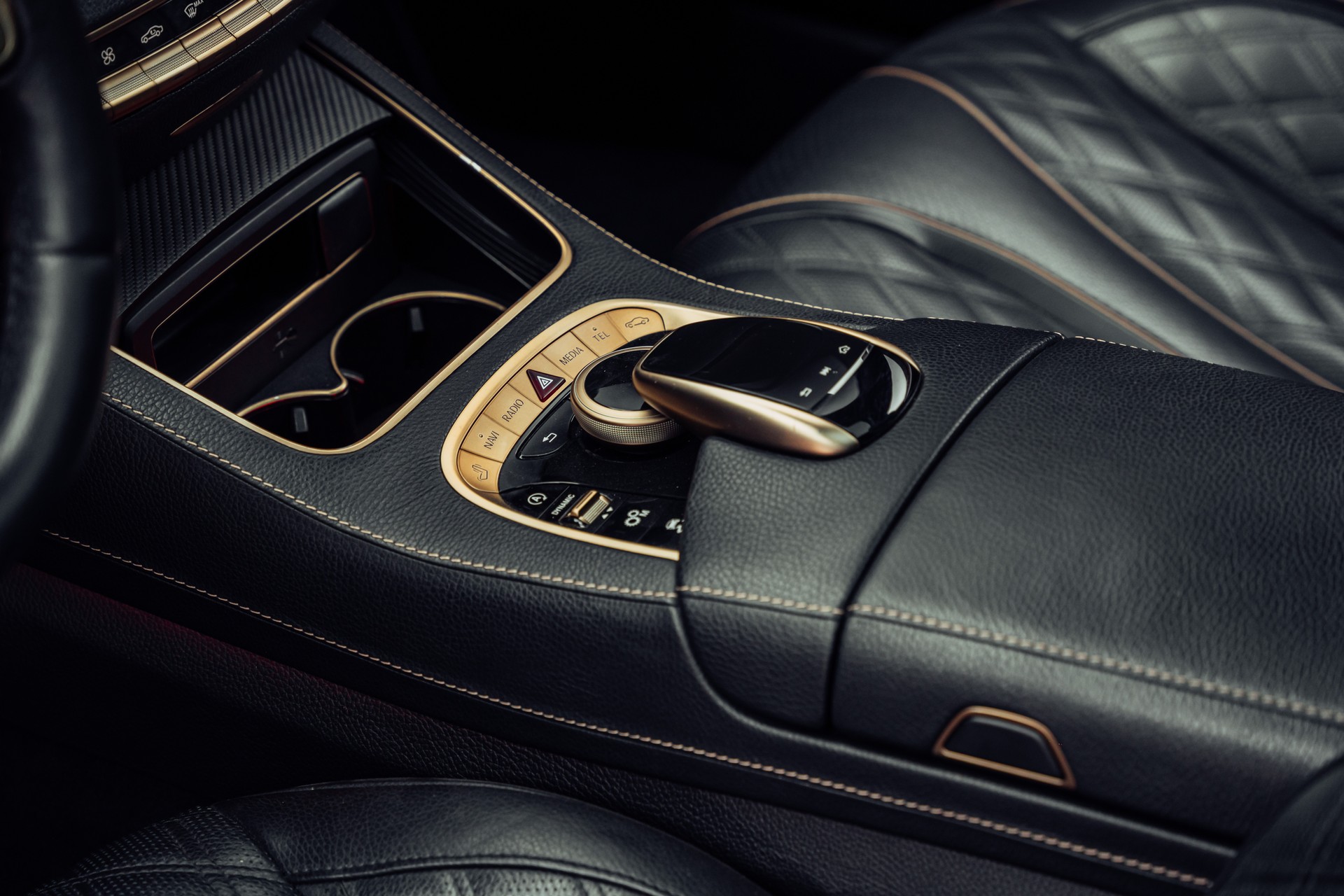 MERCEDES-BENZ AMG S 65 BRABUS ROCKET 900-image-17