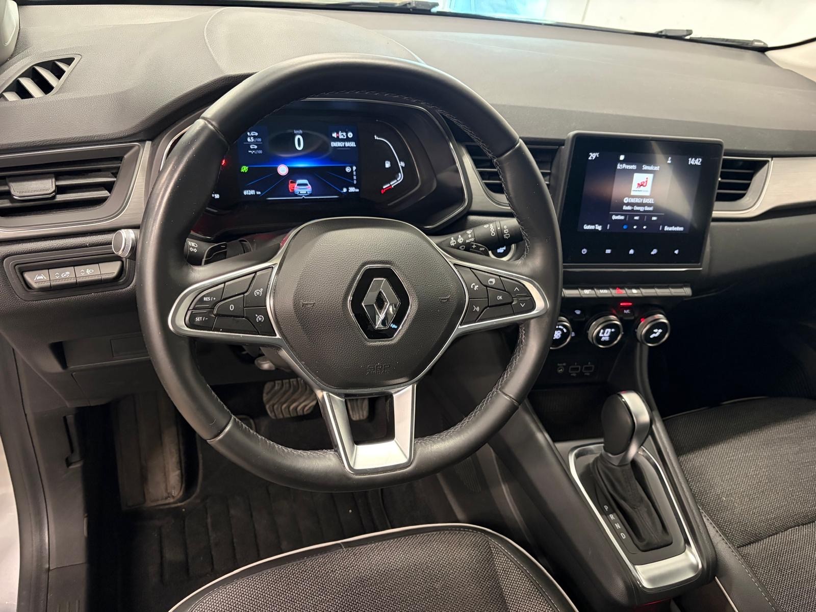 RENAULT Captur 1.3 TCe EDC Intens EDC-image-6