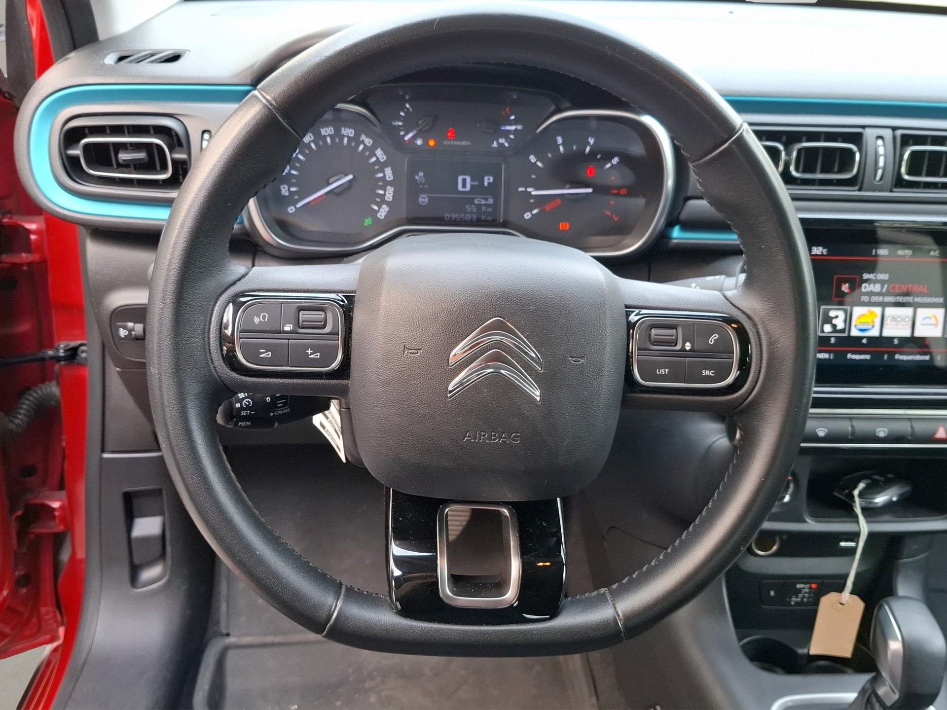 CITROEN C3 1.2 PureTech Shine-image-6