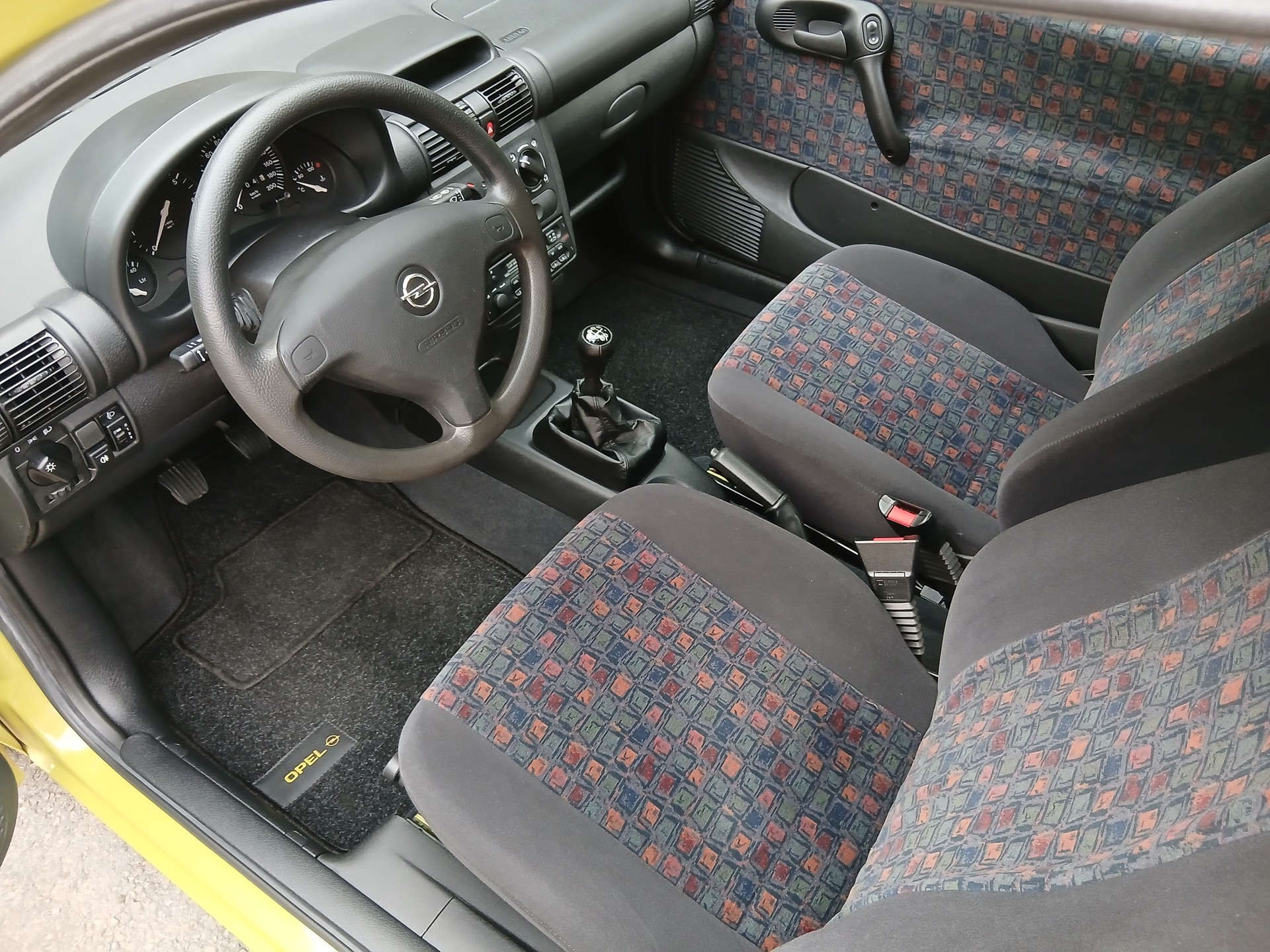 OPEL 1.2i 16V Top-image-4