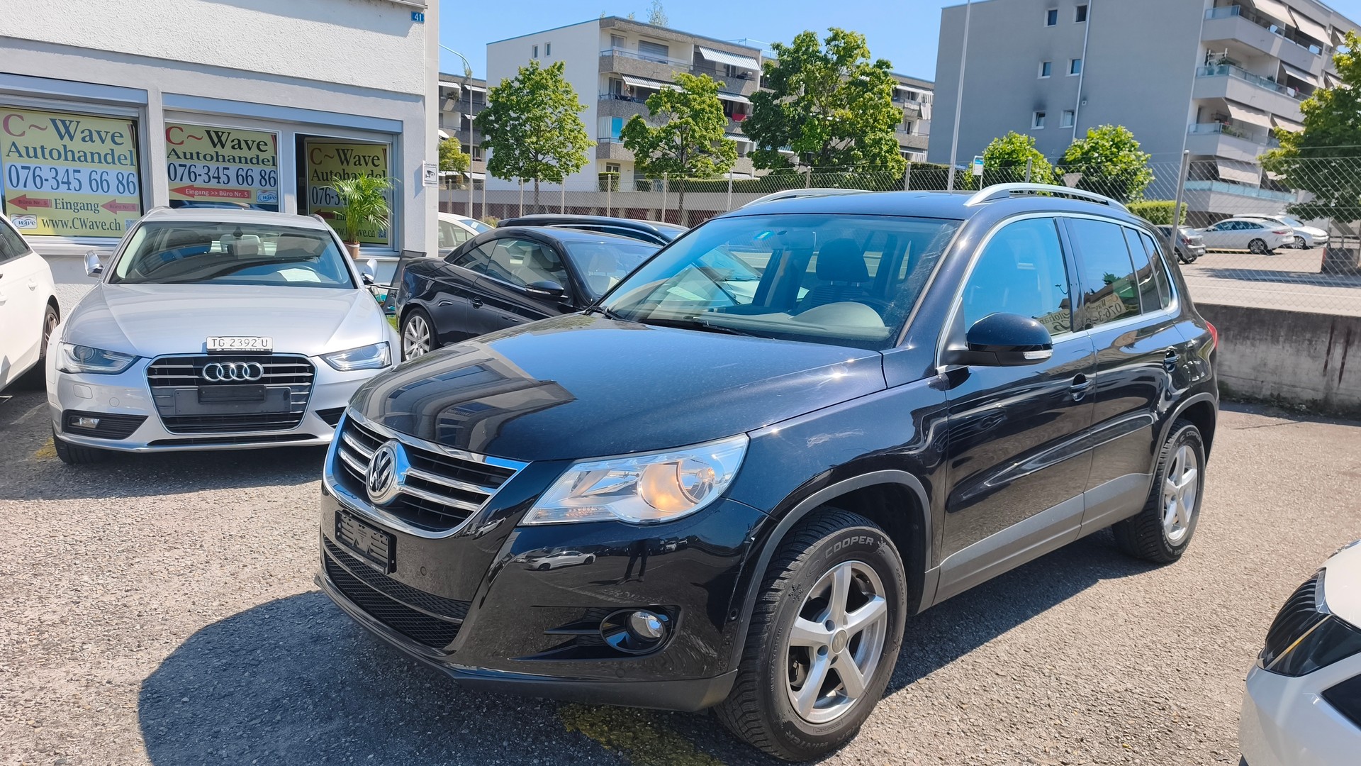 VW Tiguan 2.0 TSI Sport&Style-image-10