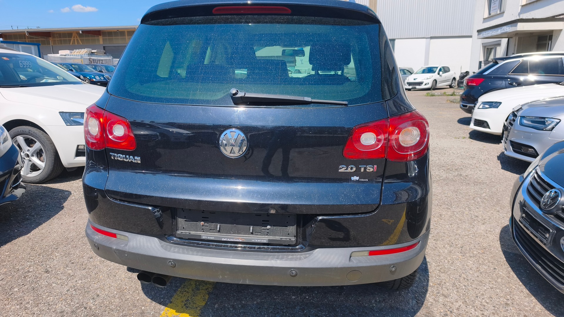 VW Tiguan 2.0 TSI Sport&Style-image-6