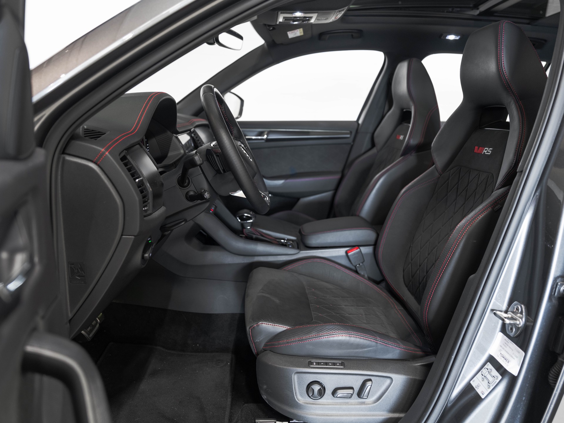 SKODA Kodiaq 2.0 TSI 4x4 RS-image-9