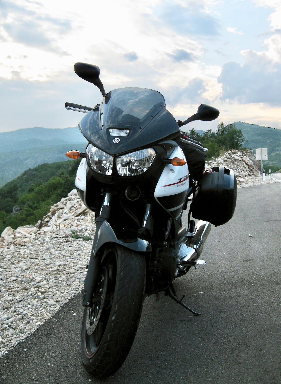 YAMAHA TDM 900 ABS I.E-image-0