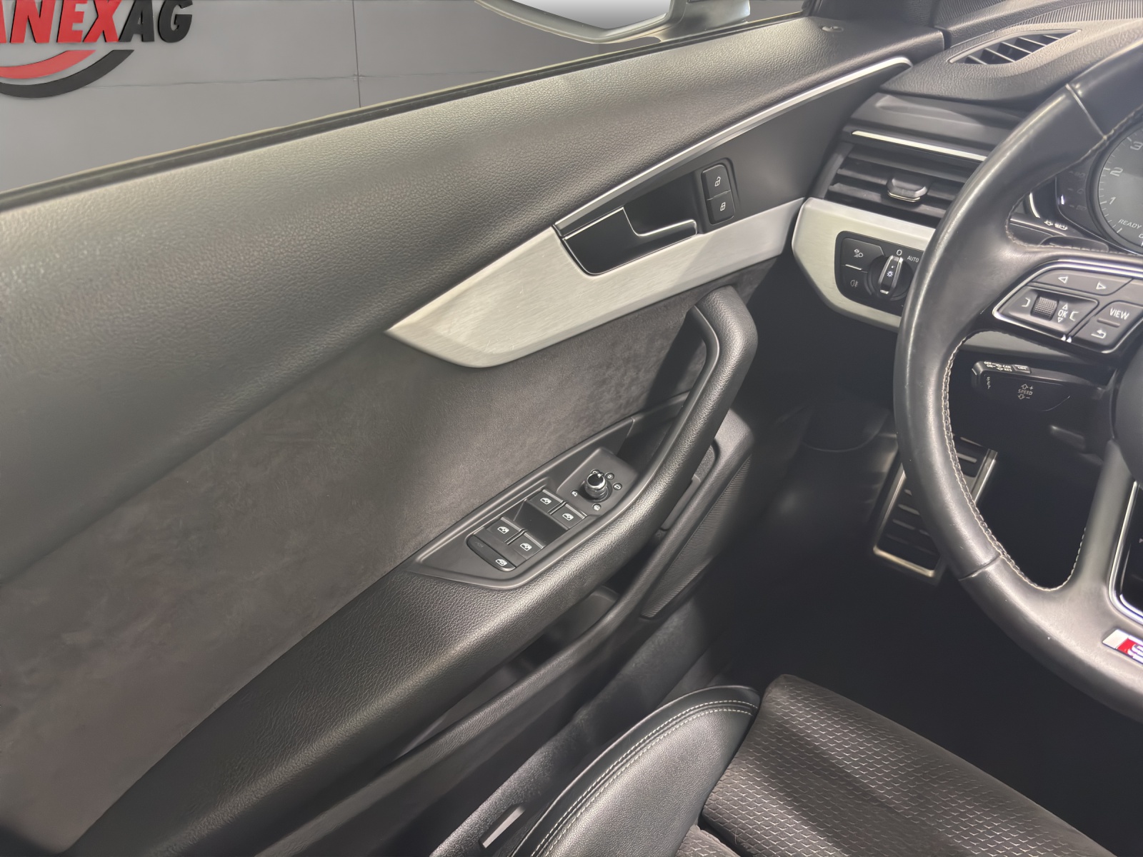 AUDI S4 Avant 3.0 TFSI quattro tiptronic-image-11