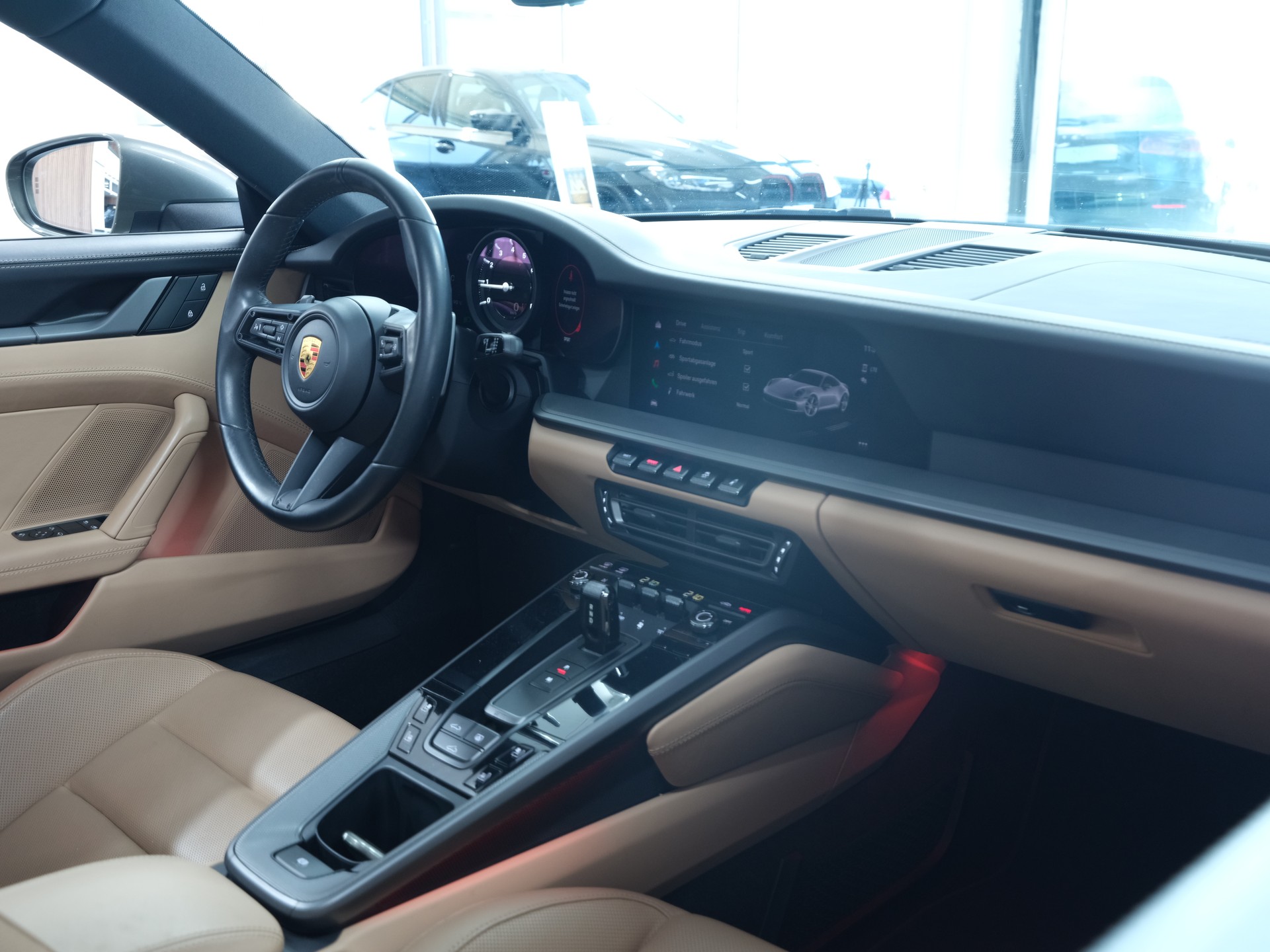 PORSCHE 911 Carrera PDK *Sonderlackierung* *Sportabgassanlage* *Porsche Aproved*-image-24