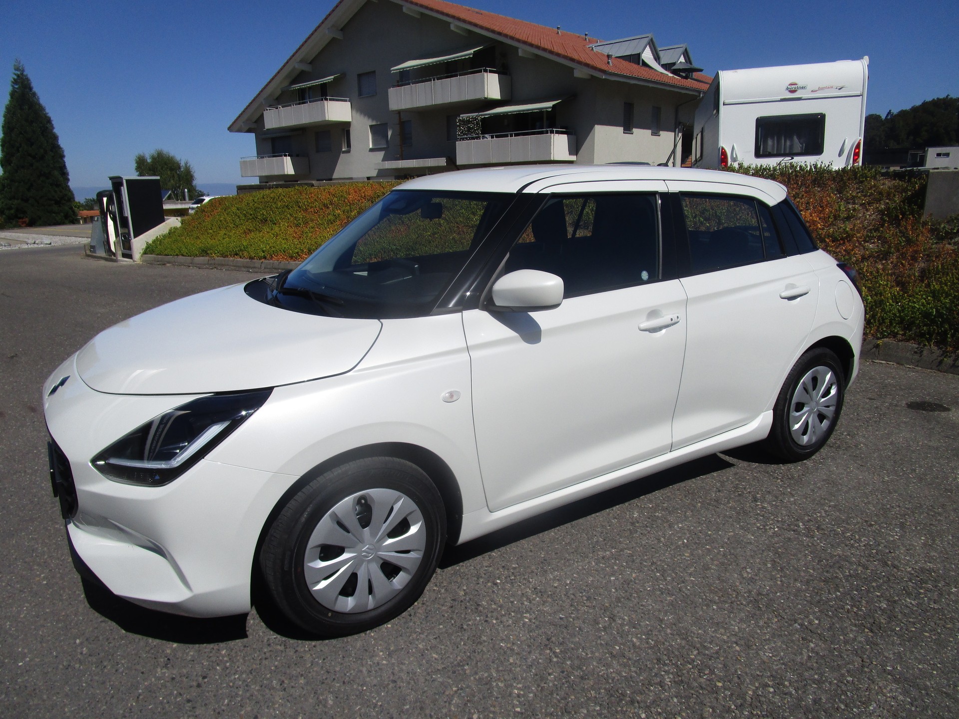 SUZUKI Swift 1.2 1st Edition Hybrid-image-7