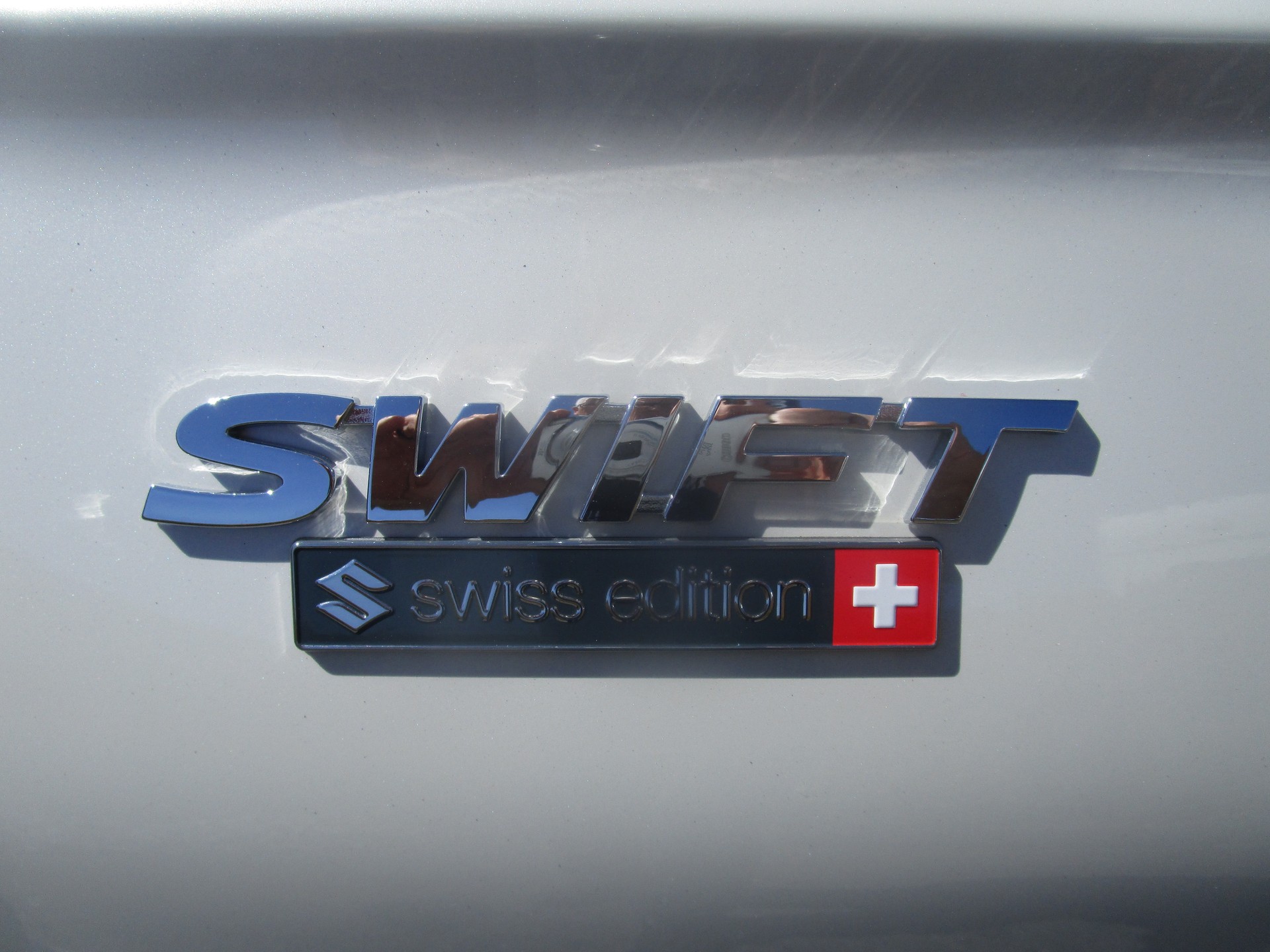SUZUKI Swift 1.2 1st Edition Hybrid-image-5