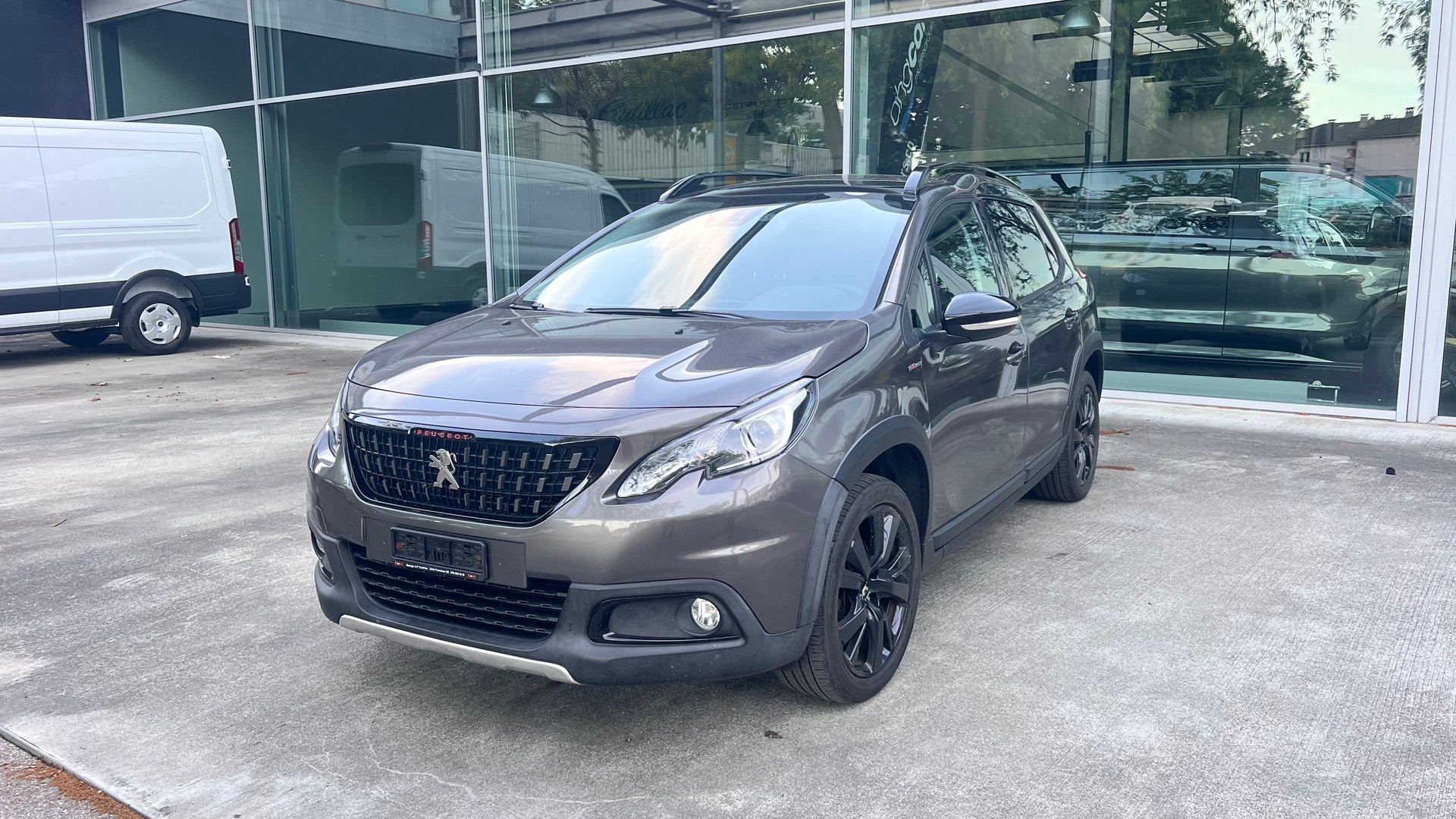 PEUGEOT 2008 1.2 PureTech Allure