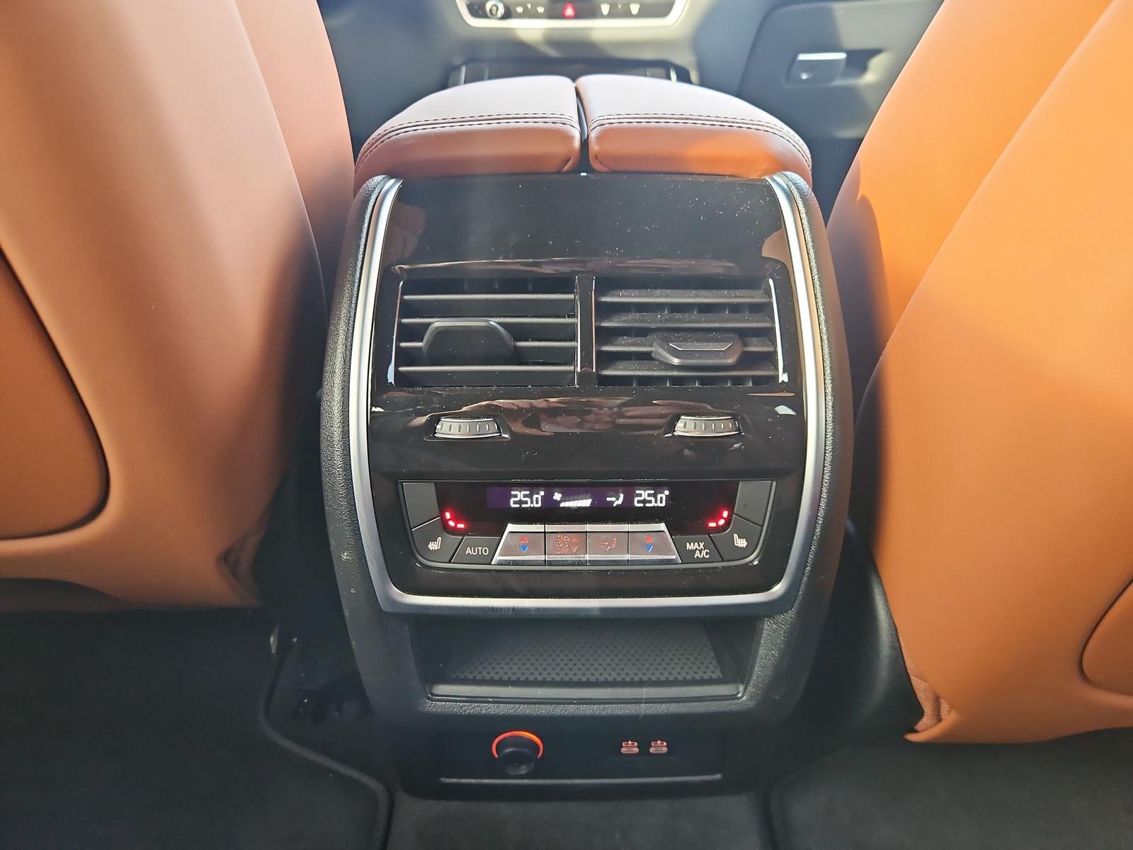 BMW X7 40d M Sport Pro xDrive G07 (CH) AHK ** 7 Places **📍-image-19