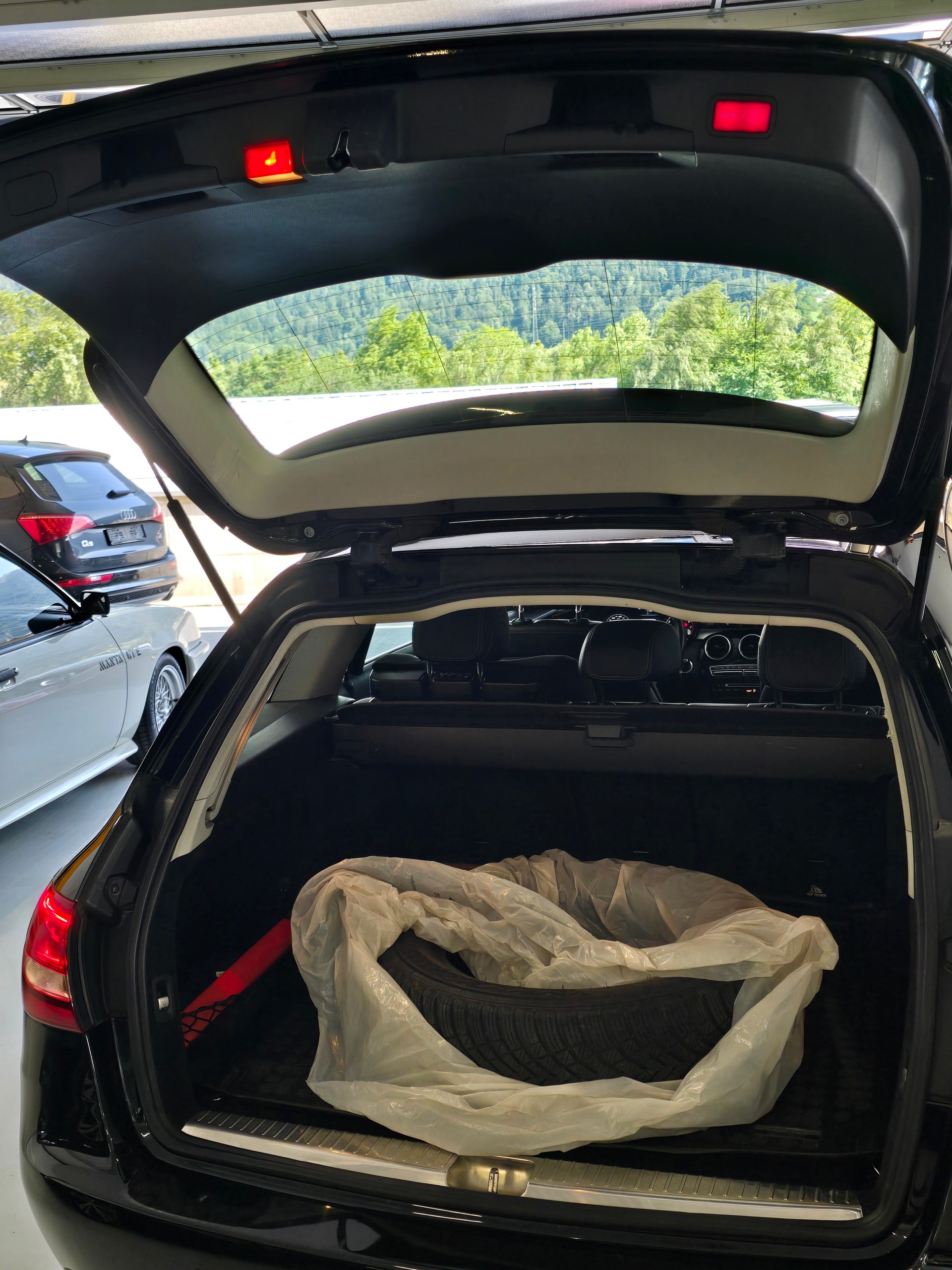 MERCEDES-BENZ C 200 7G-Tronic-image-6