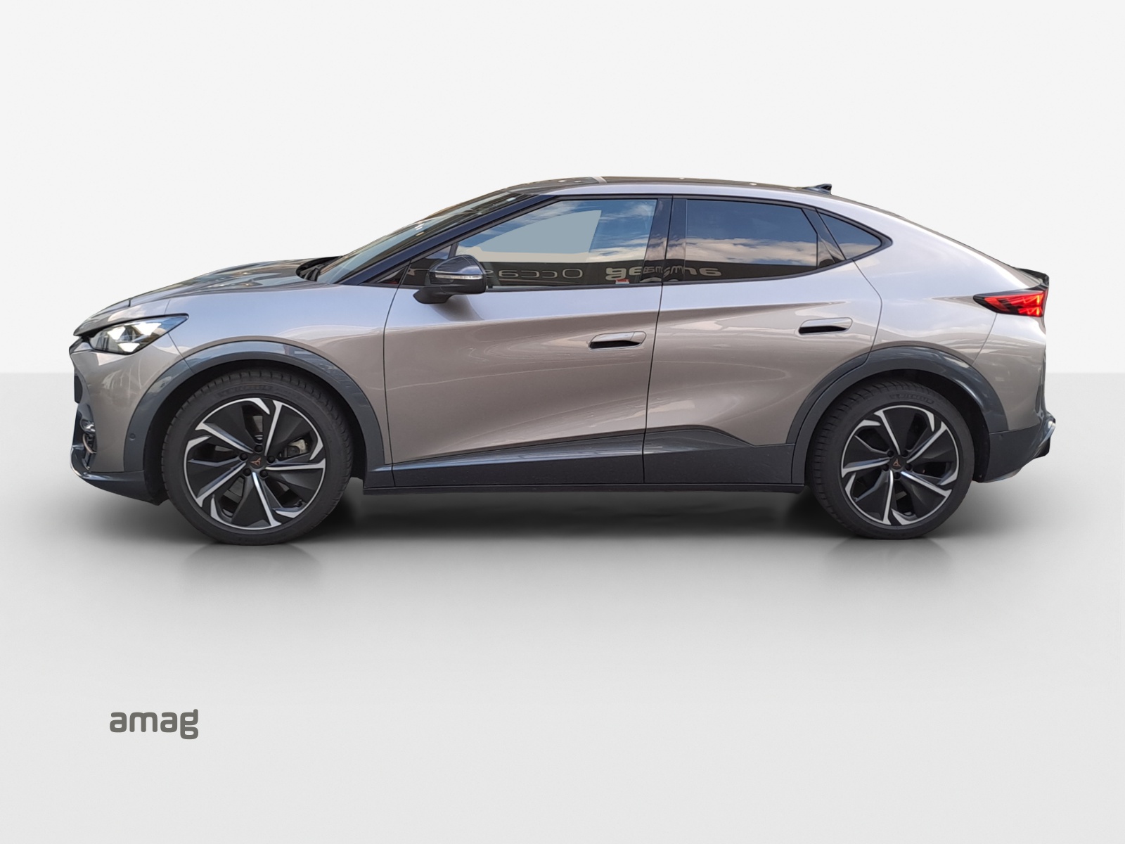 CUPRA Tavascan Type 8 77 kWh VZ-showroom-element-1