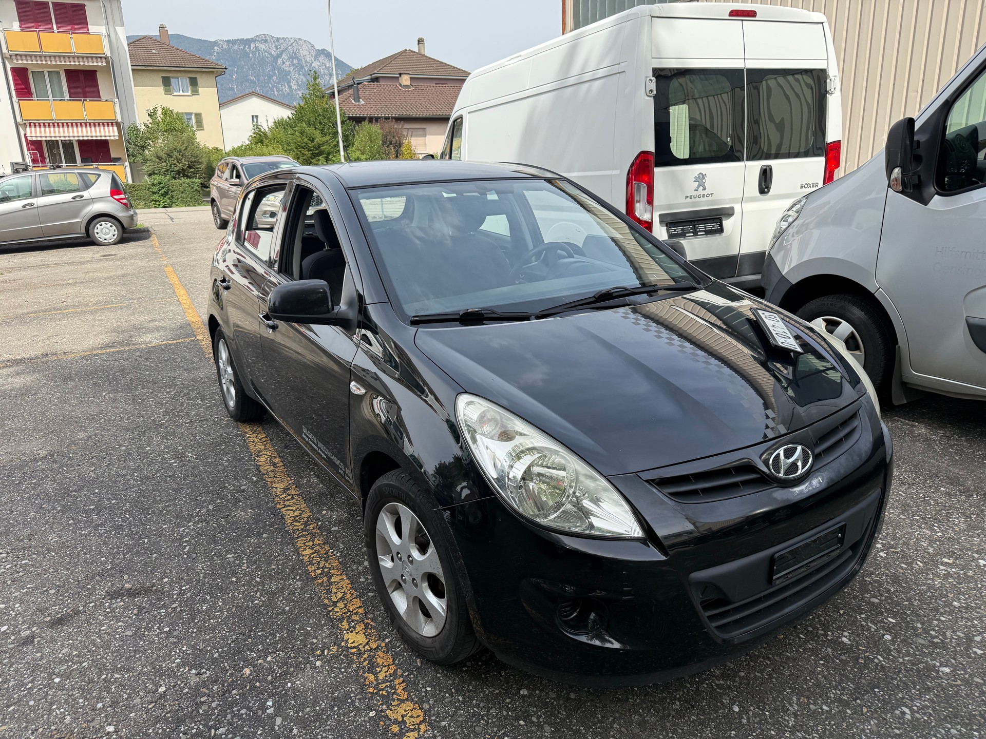 HYUNDAI i20 1.2 Comfort-image-3