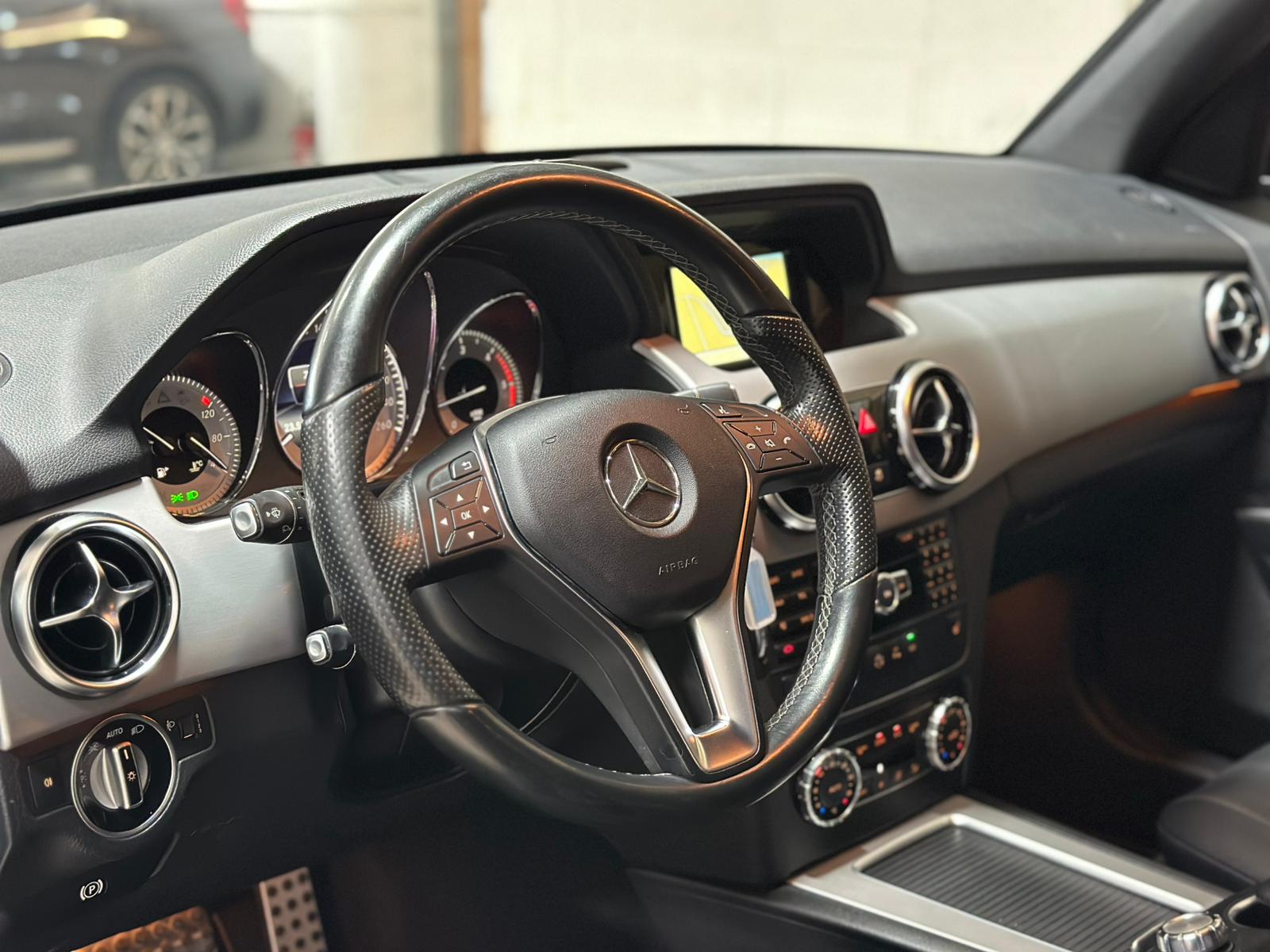 MERCEDES-BENZ GLK 220 BlueTEC 4Matic 7G-Tronic-image-8