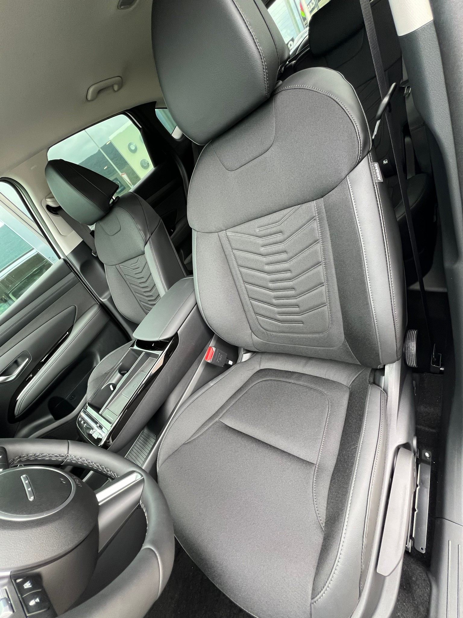 HYUNDAI Tucson 1.6 TGDI HEV Amplia 2WD-image-11