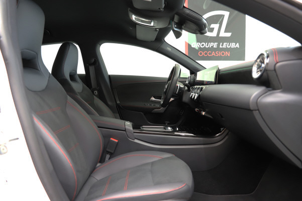 MERCEDES-BENZ CLA SB 200 7G-DCT-image-8