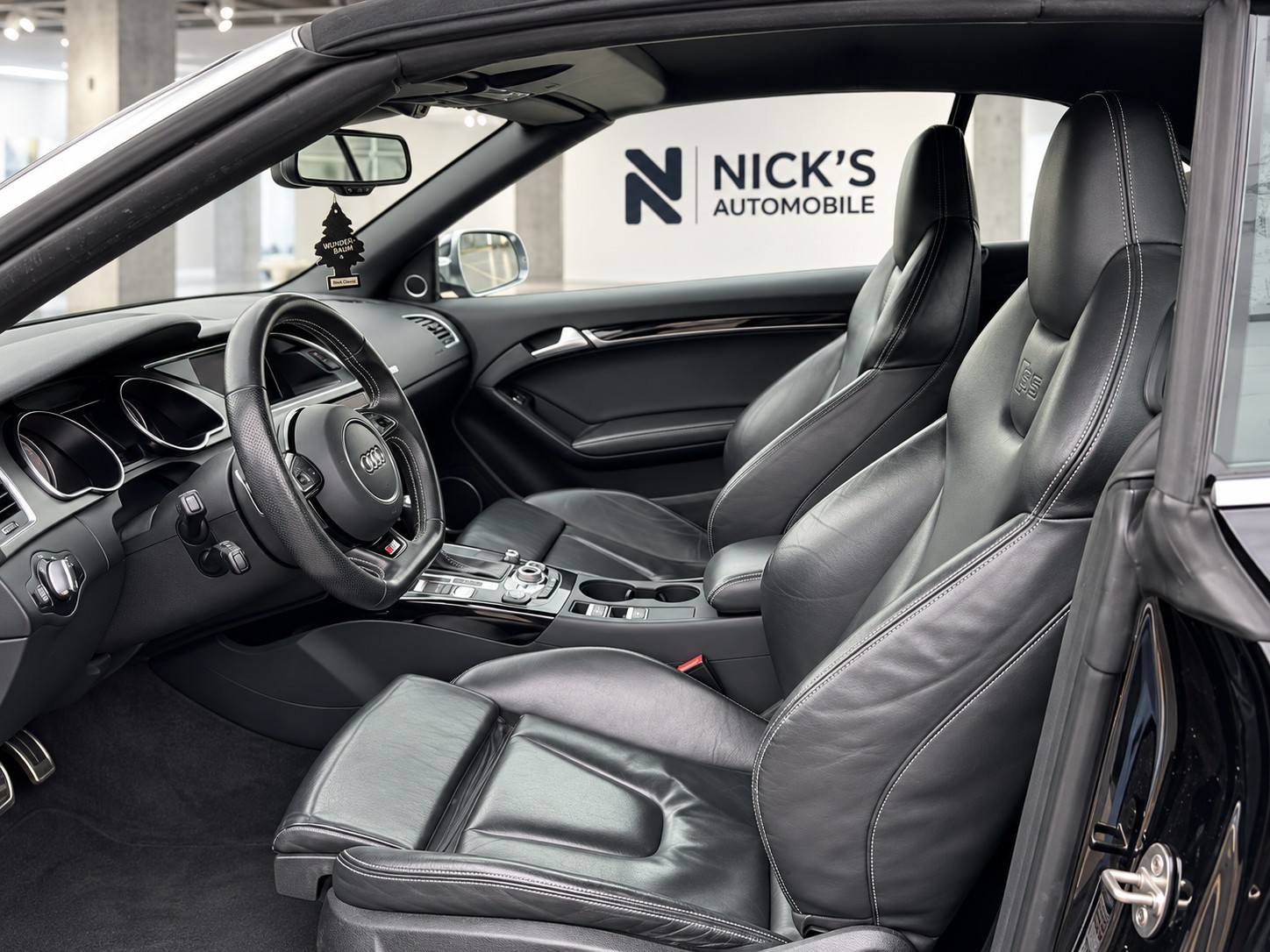AUDI S5 Cabrio 3.0 TFSI quattro S-tronic-showroom-element-3