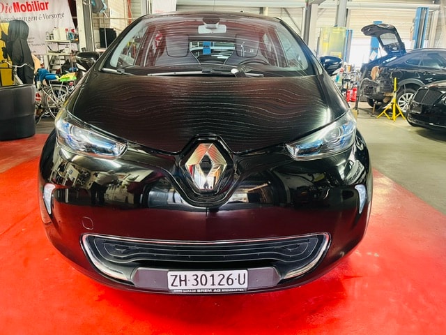 RENAULT Zoe Intens R240-image-4