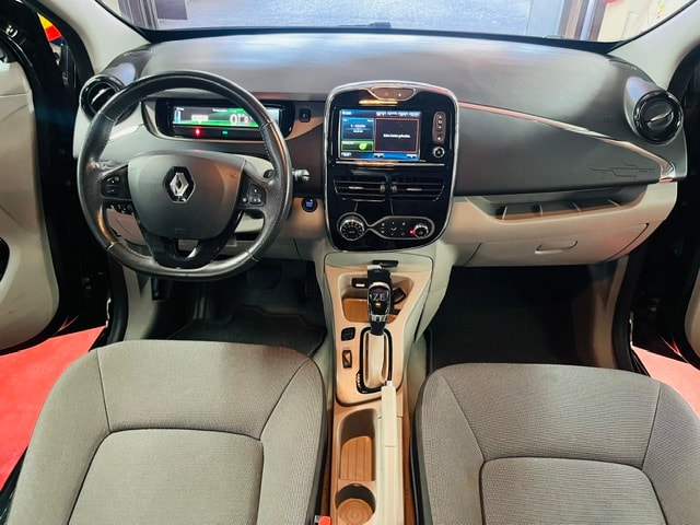 RENAULT Zoe Intens R240-image-10