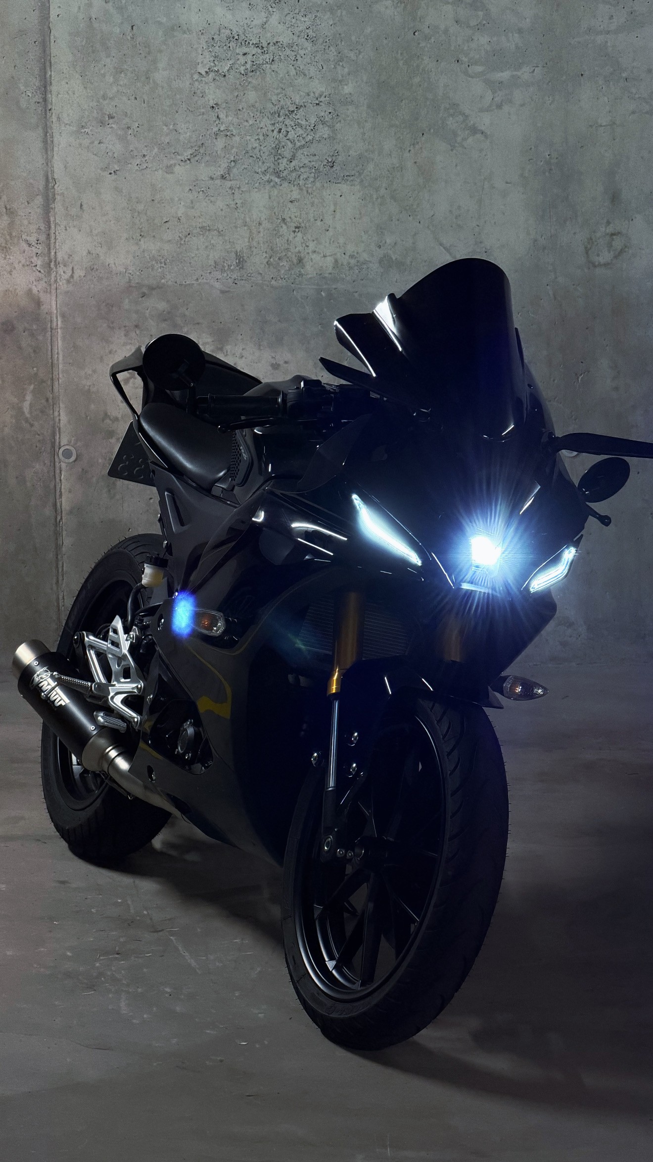 YAMAHA YZF-R 125-image-0