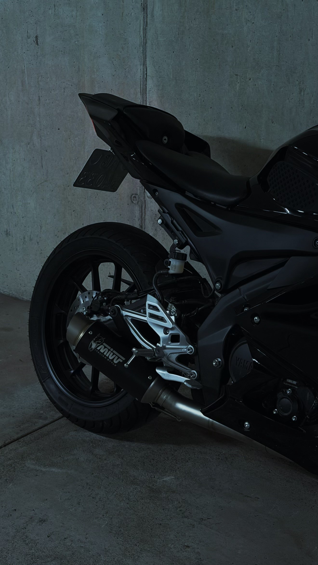 YAMAHA YZF-R 125-image-6