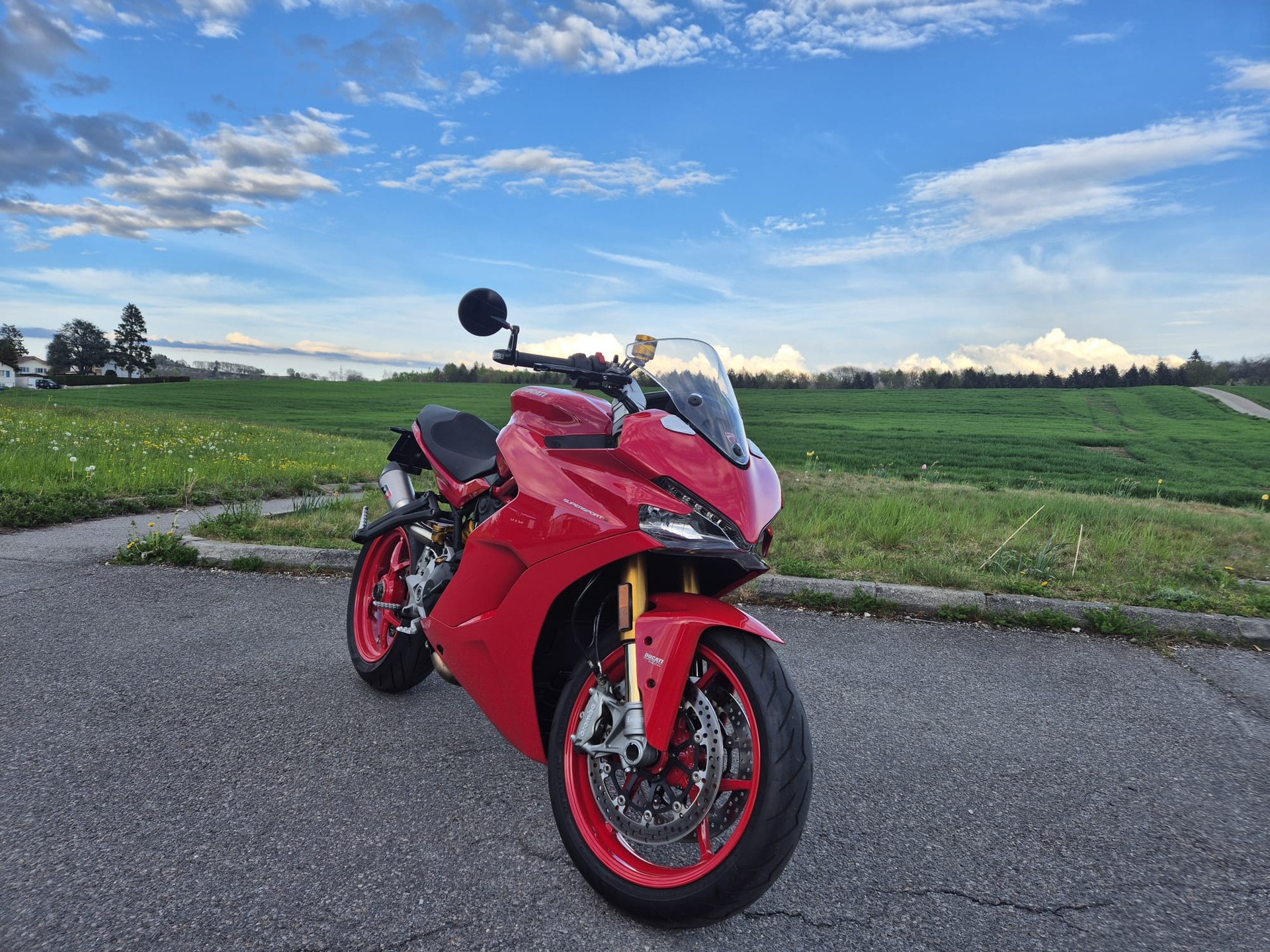 DUCATI 950 Supersport S-image-2