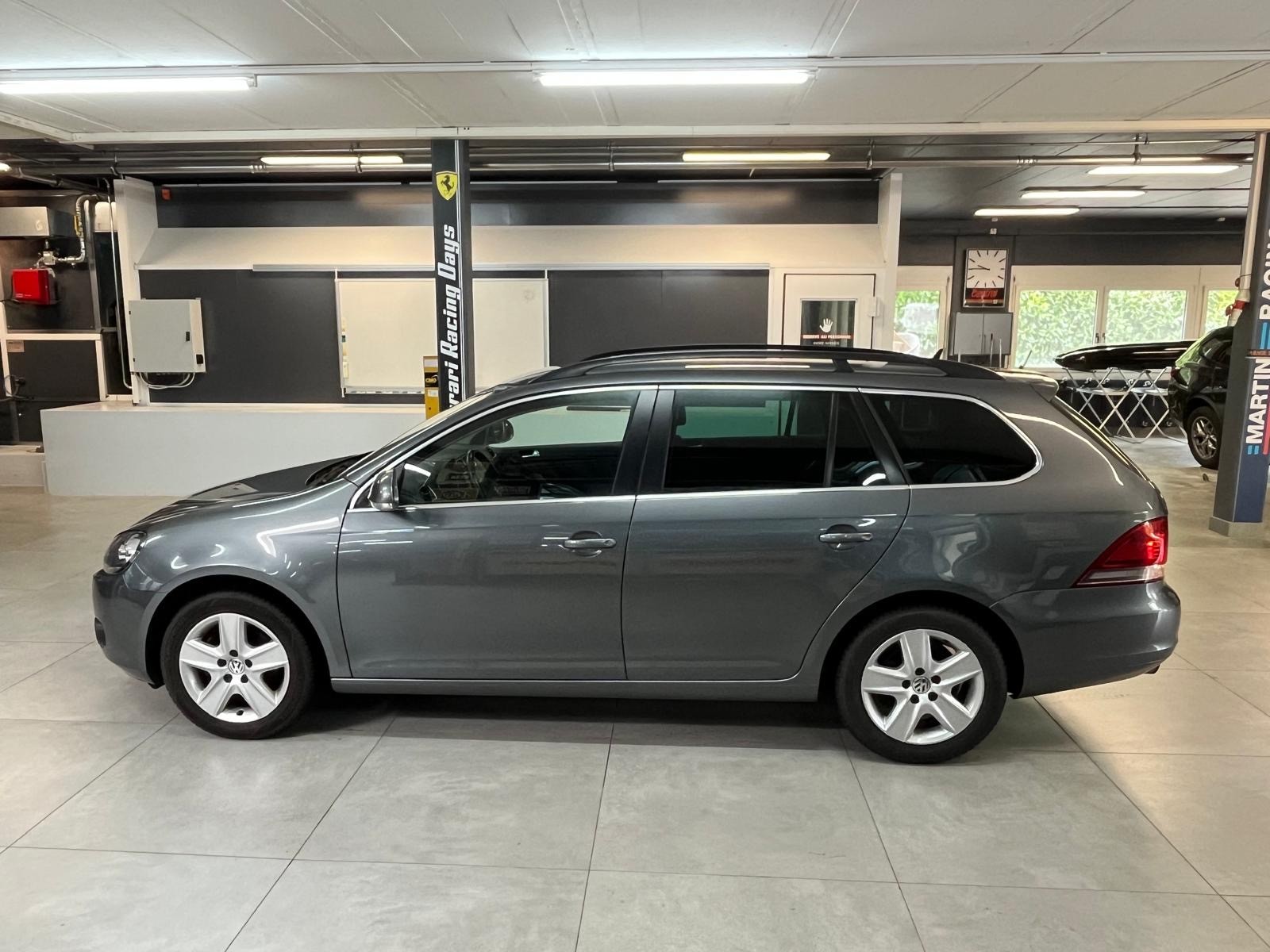 VW Golf Variant 1.2 TSI BMT Trendline-image-7