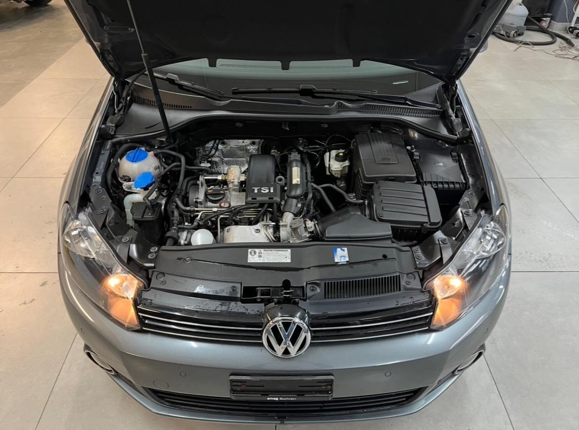 VW Golf Variant 1.2 TSI BMT Trendline-image-15