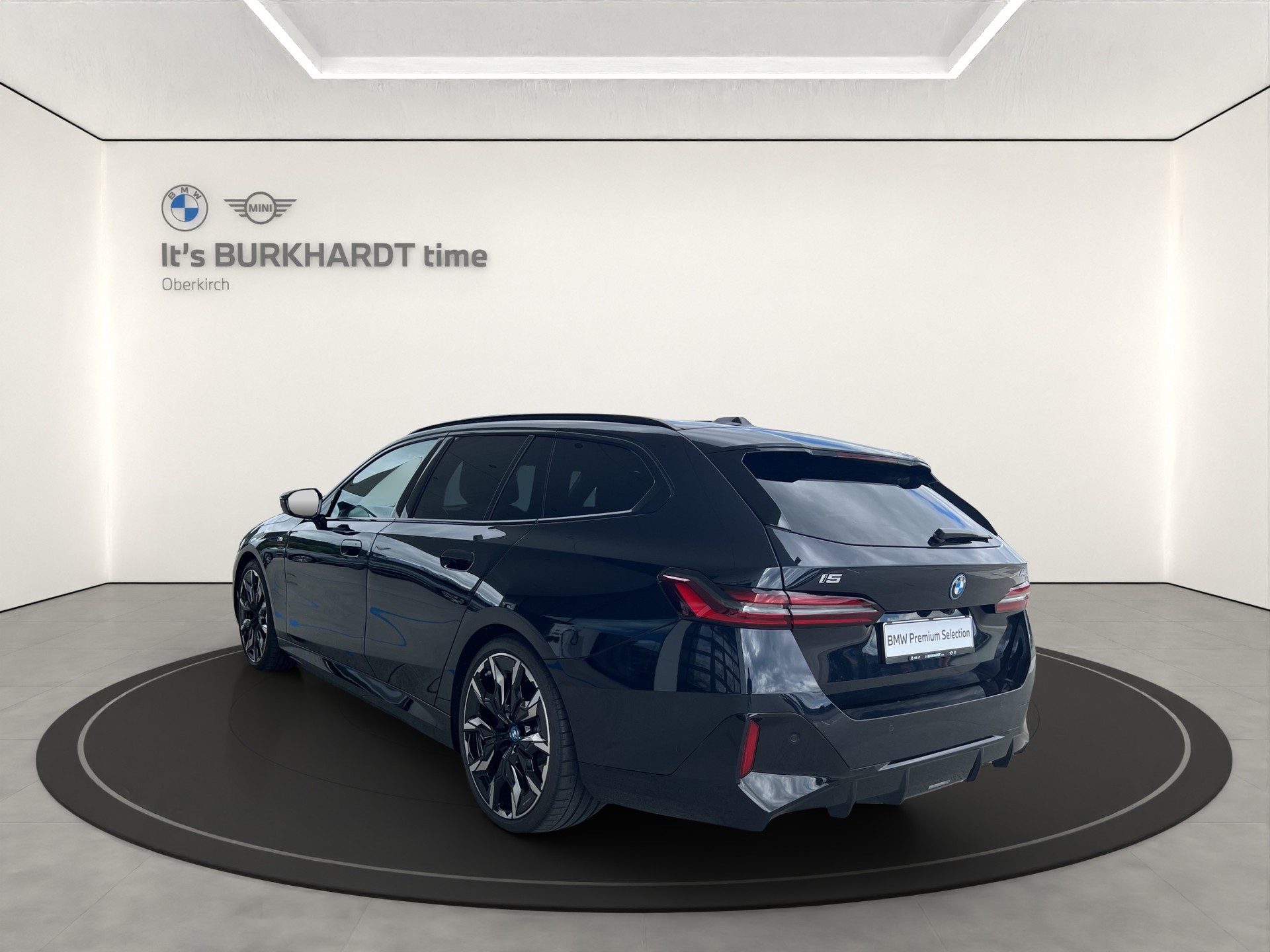 BMW i5 M60 Tour. M Sport Pro-showroom-element-2
