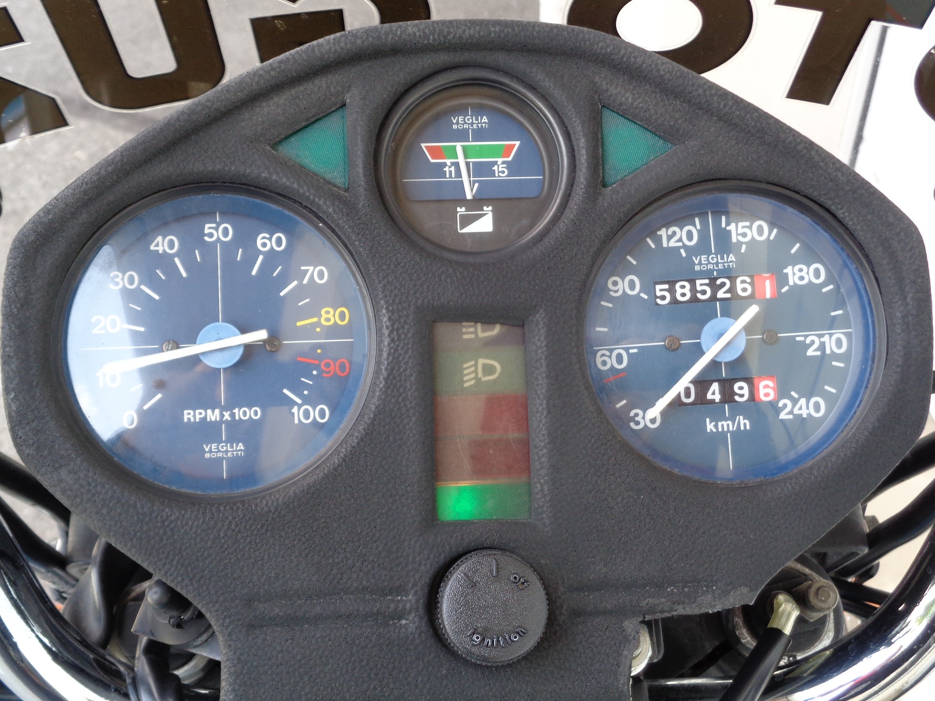 MOTO GUZZI VT 948-image-7