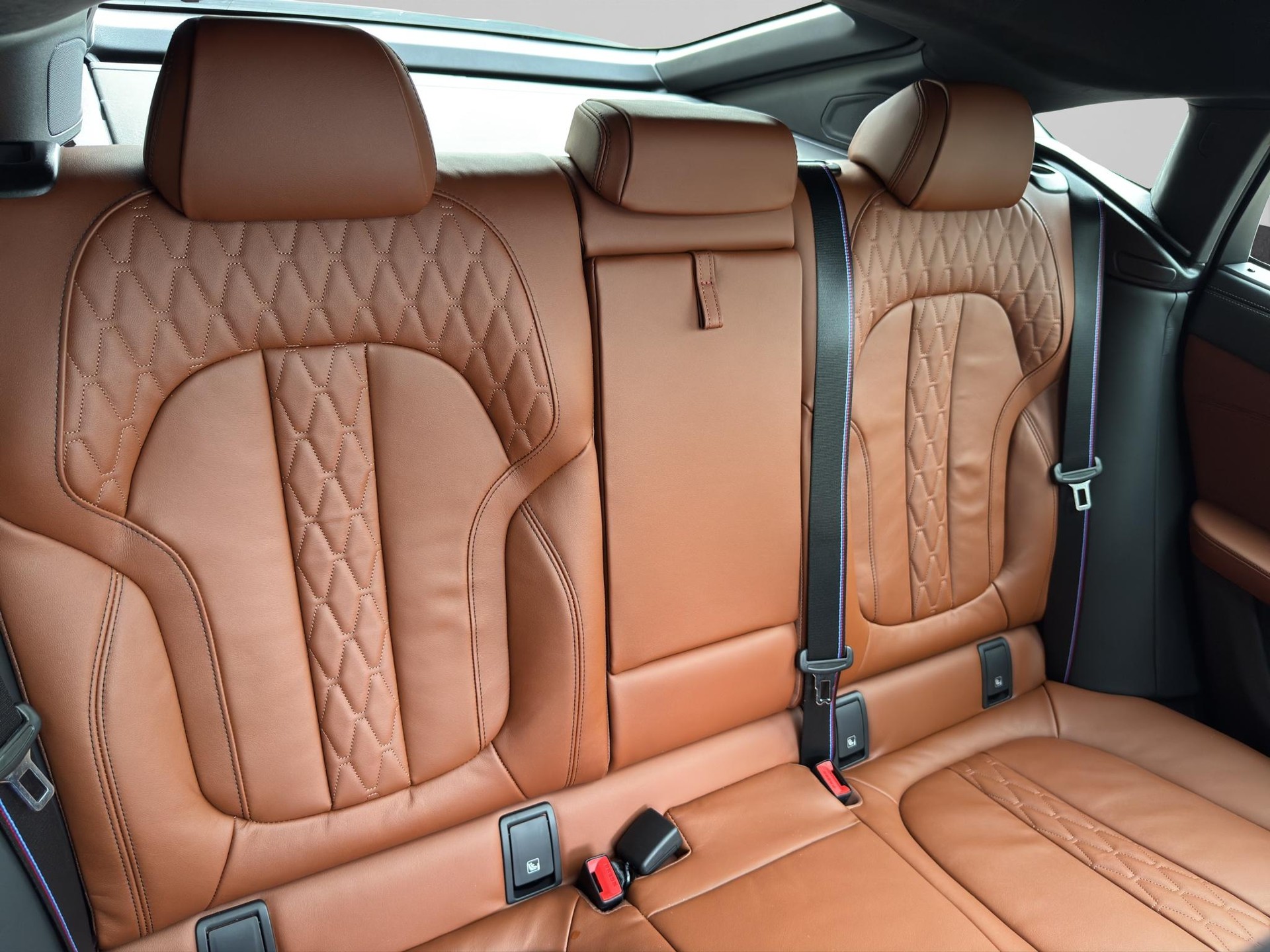 BMW X6 40i xDrive M Sport Pro-image-25